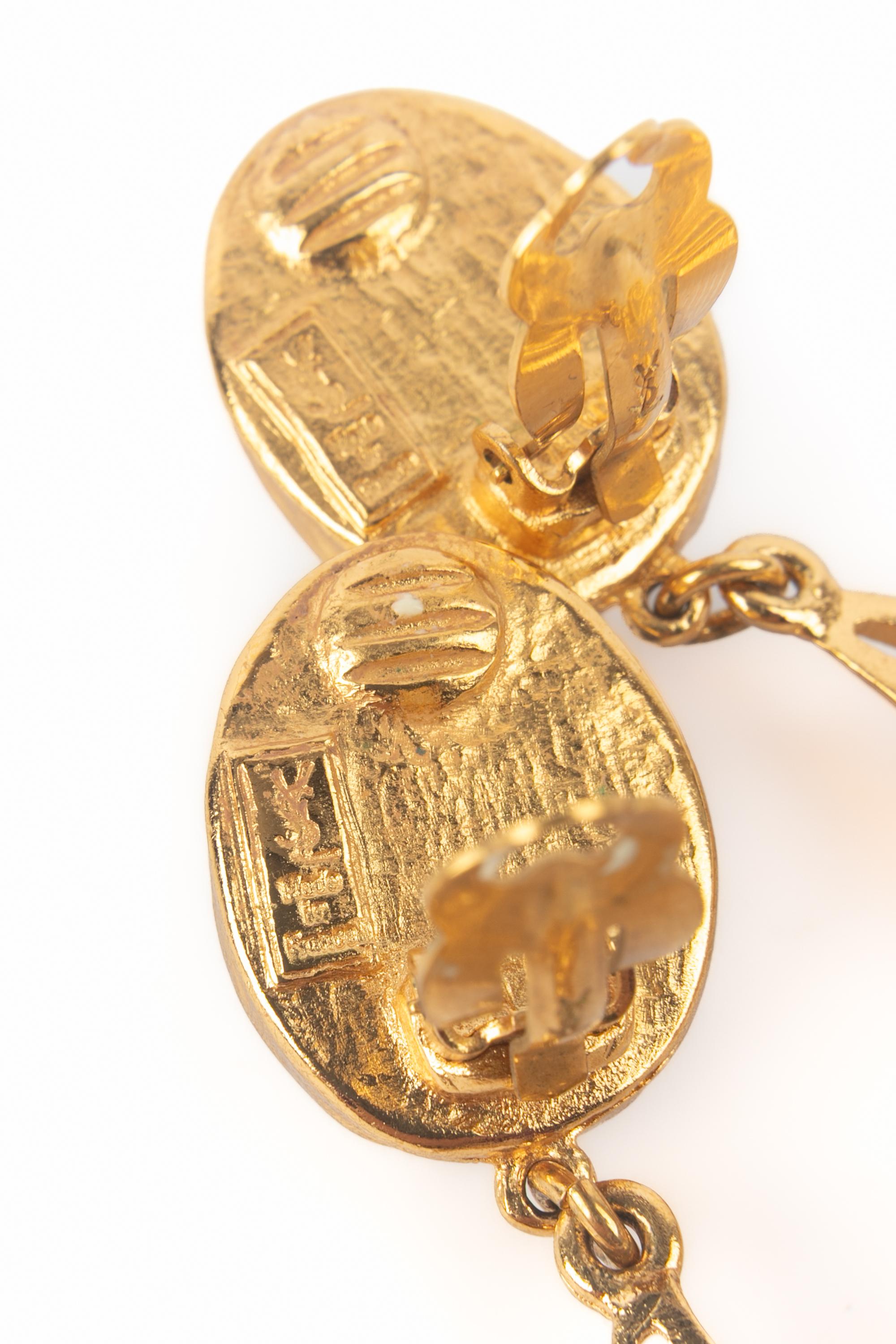 Orecchini con strass di Yves Saint Laurent in vendita 4