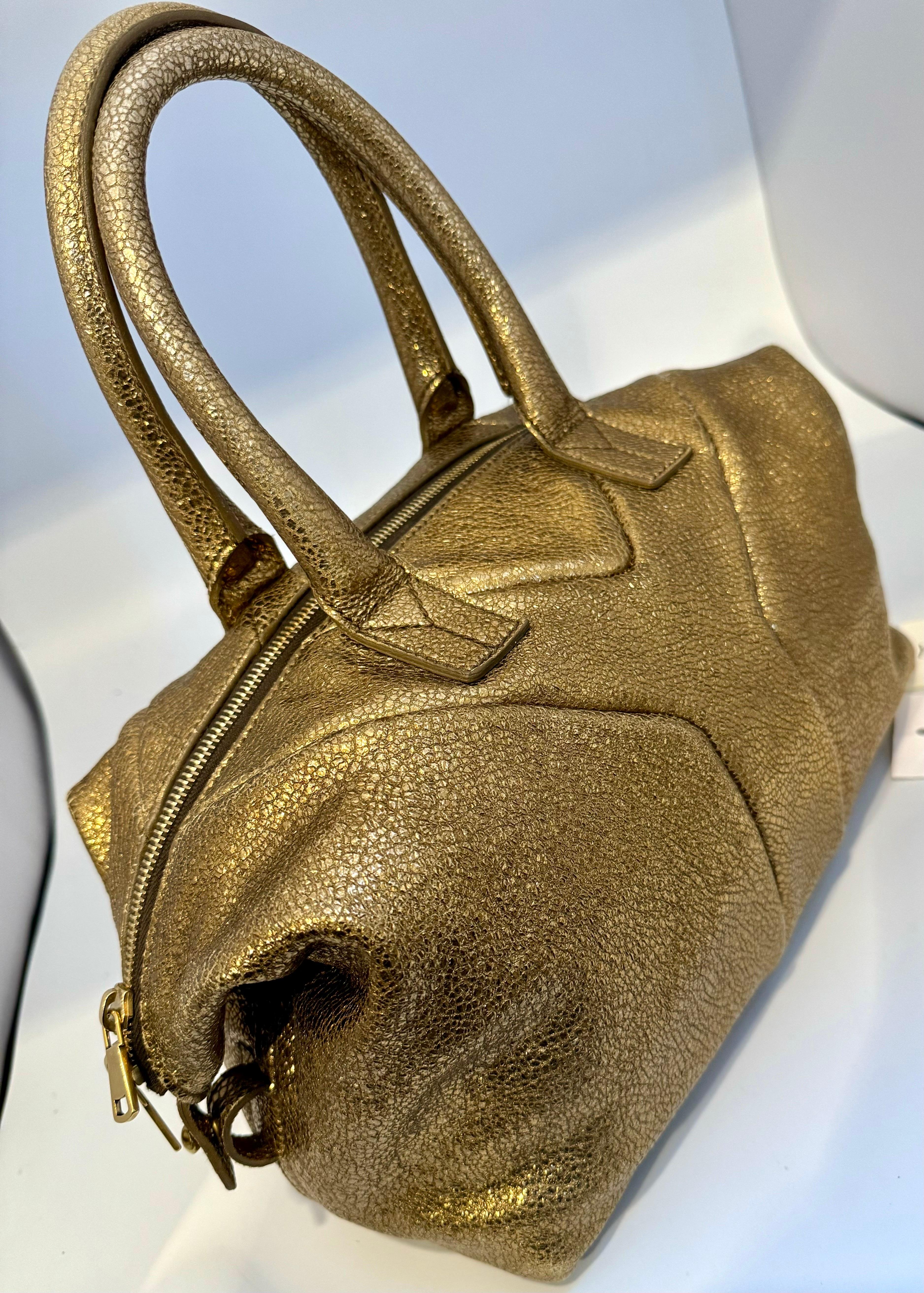 Yves Saint Laurent Easy Y Metallic Gold Leather YSL Sac 57 Tote Bag, Brand New  For Sale 3
