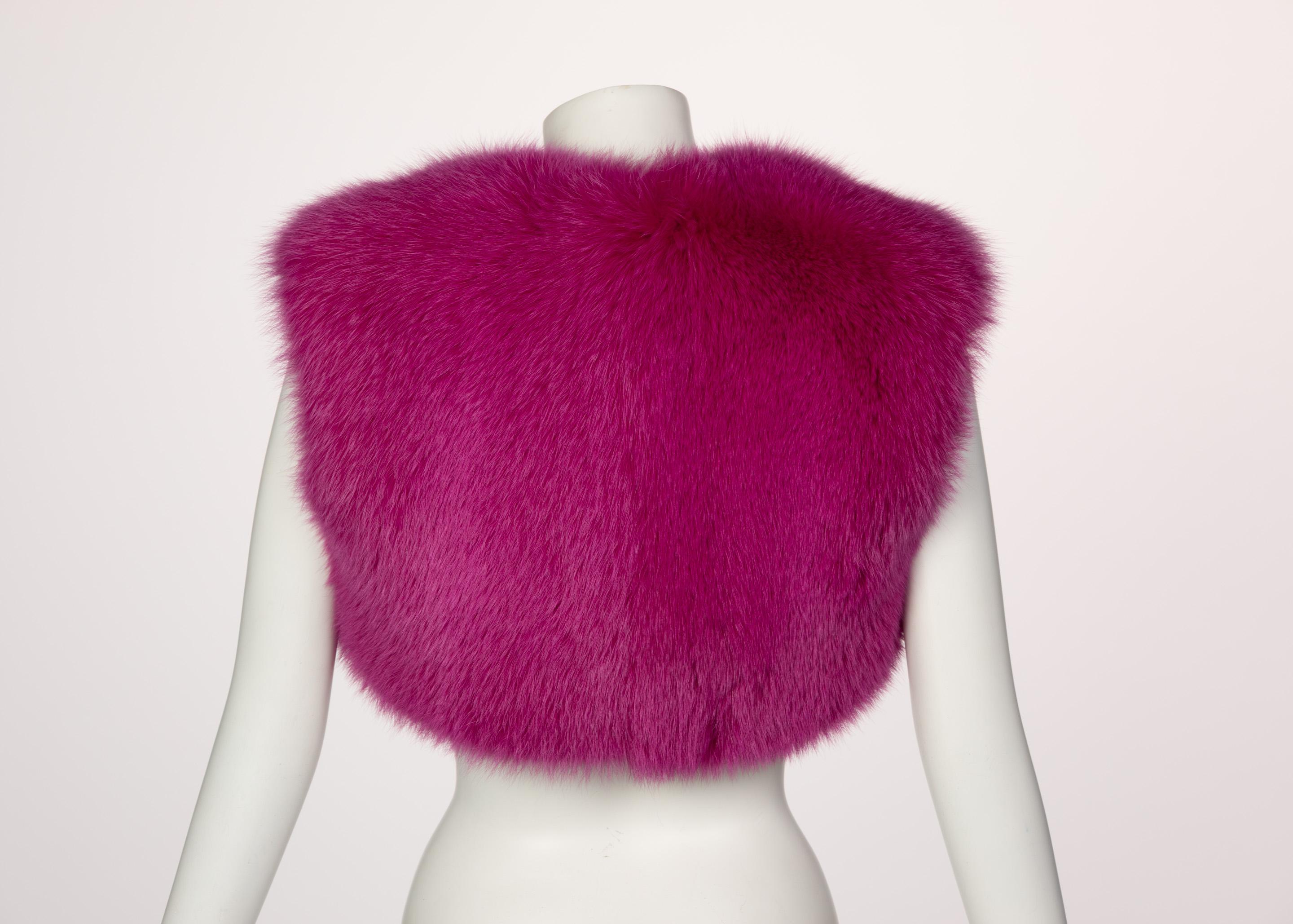 Yves Saint Laurent Edition Soir Shocking Pink Fox Fur Vest YSL, 2009 In New Condition In Boca Raton, FL