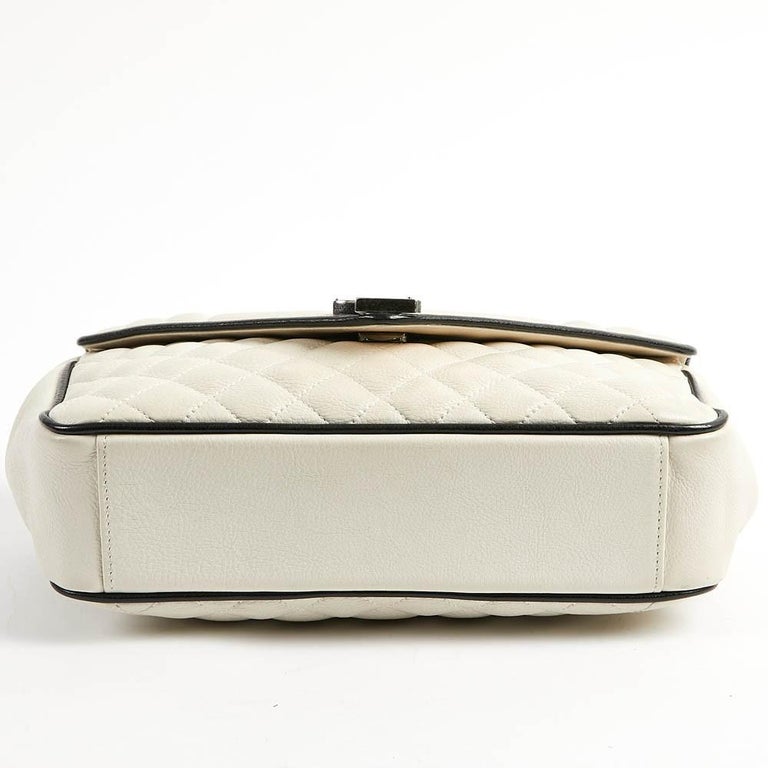 Yves Saint Laurent Envelope Monogram Beige Shoulder Bag at 1stDibs