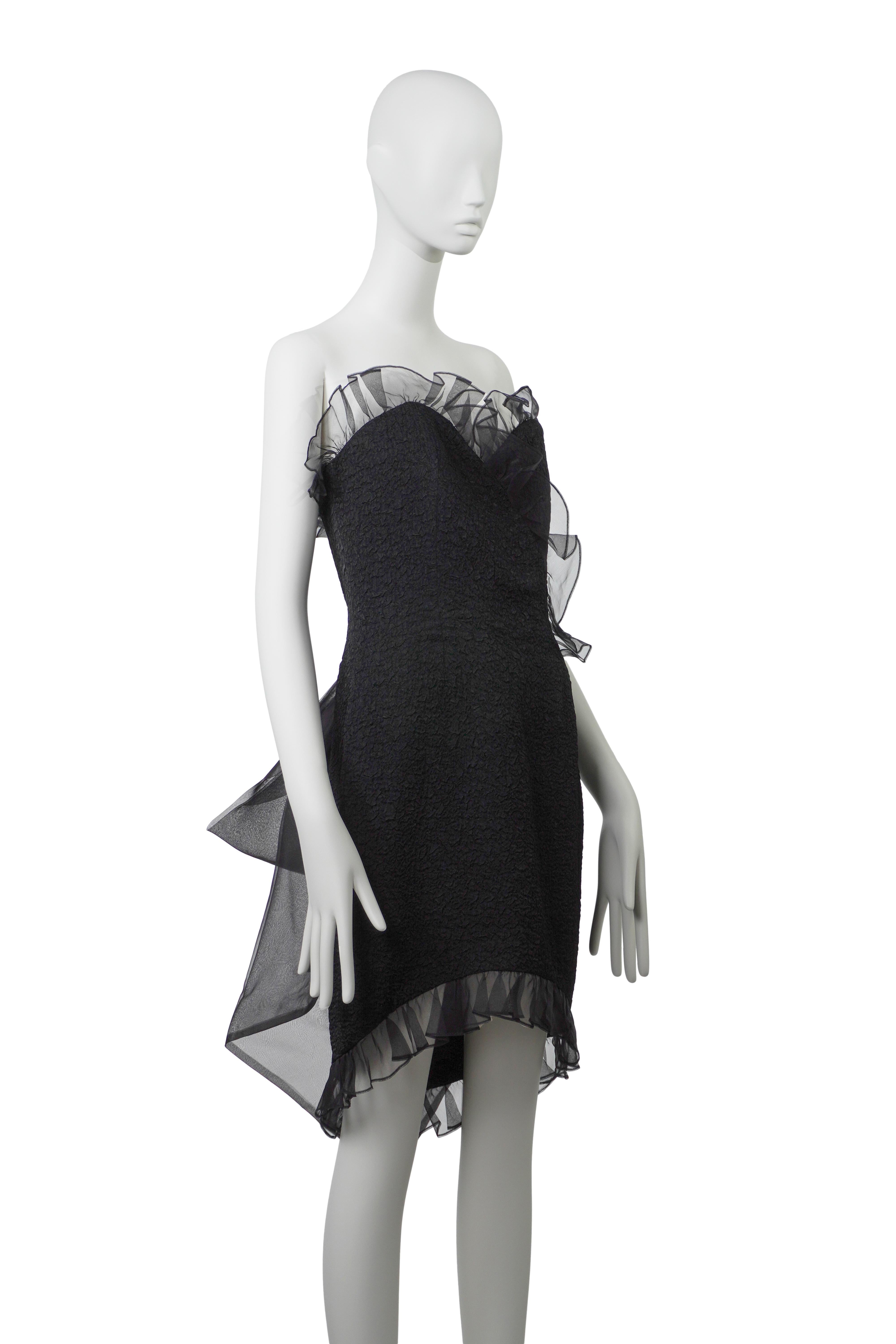 YVES SAINT LAURENT F/W 1987 Sammler Runway & Campaigner Bow Dress FR42 im Angebot 8