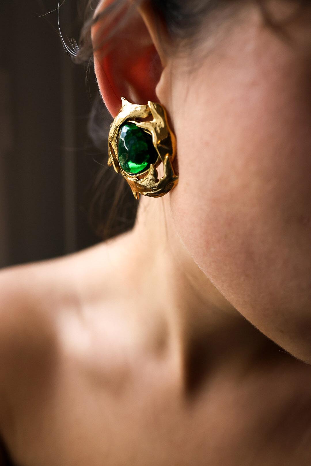 Orecchini a clip Yves Saint Laurent 