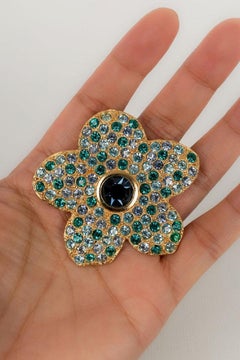 Yves Saint Laurent Flower Brooch in Golden Metal and Rhinestone