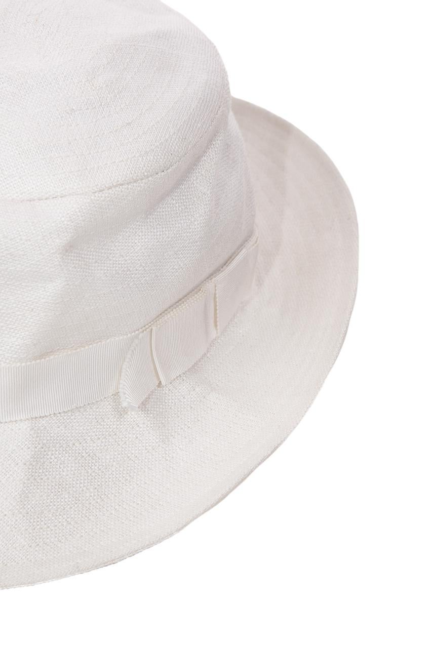 Yves Saint Laurent for SAINT LAURENT Rive Gauche 1990s White Linen Bucket Hat In Excellent Condition In Munich, DE