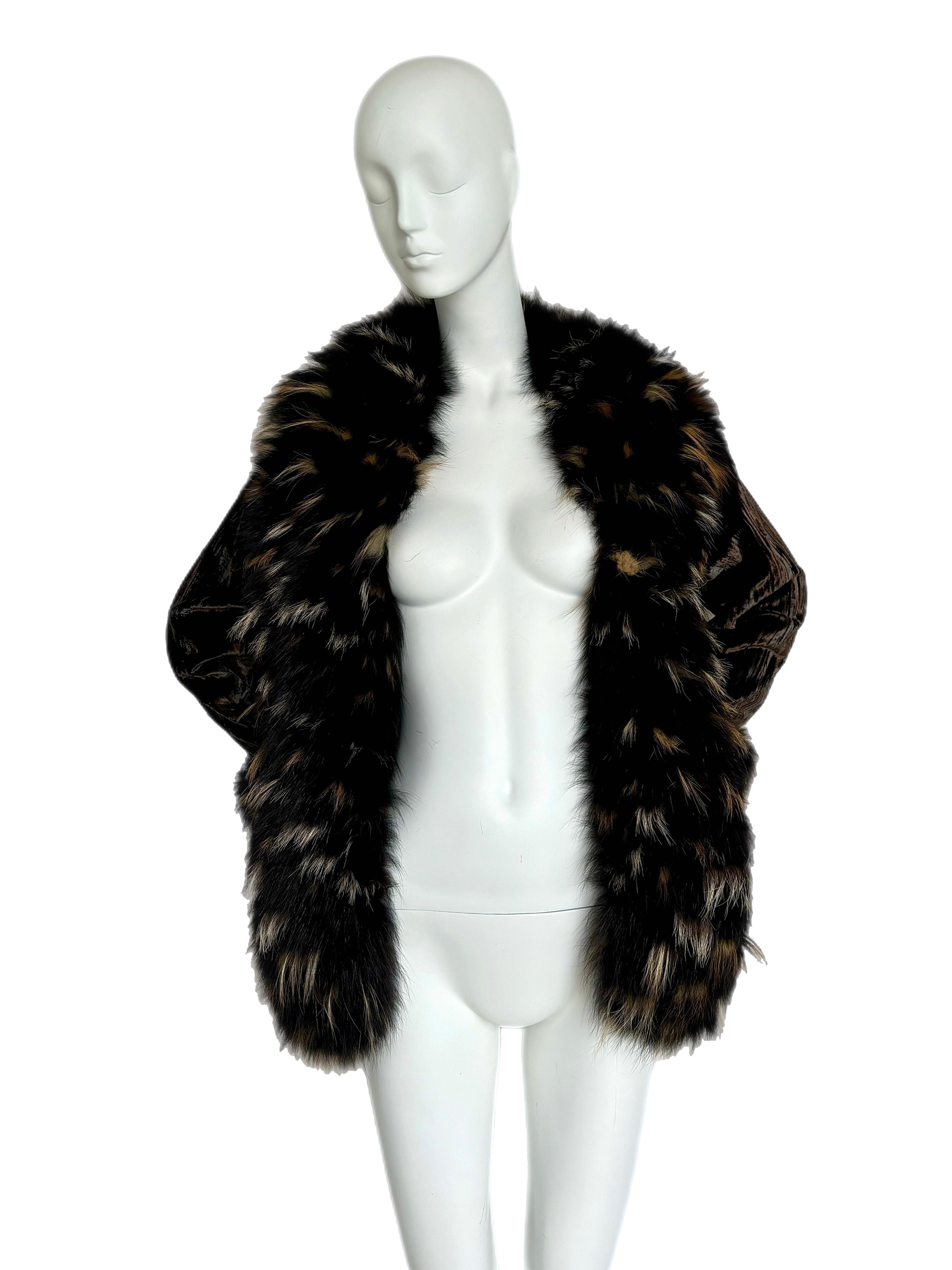 YVES SAINT LAURENT Fourrures Años 70 Chaqueta de abrigo de piel vintage 3