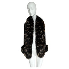 YVES SAINT LAURENT Fourrures 1970's Vintage Fur Coat Jacket