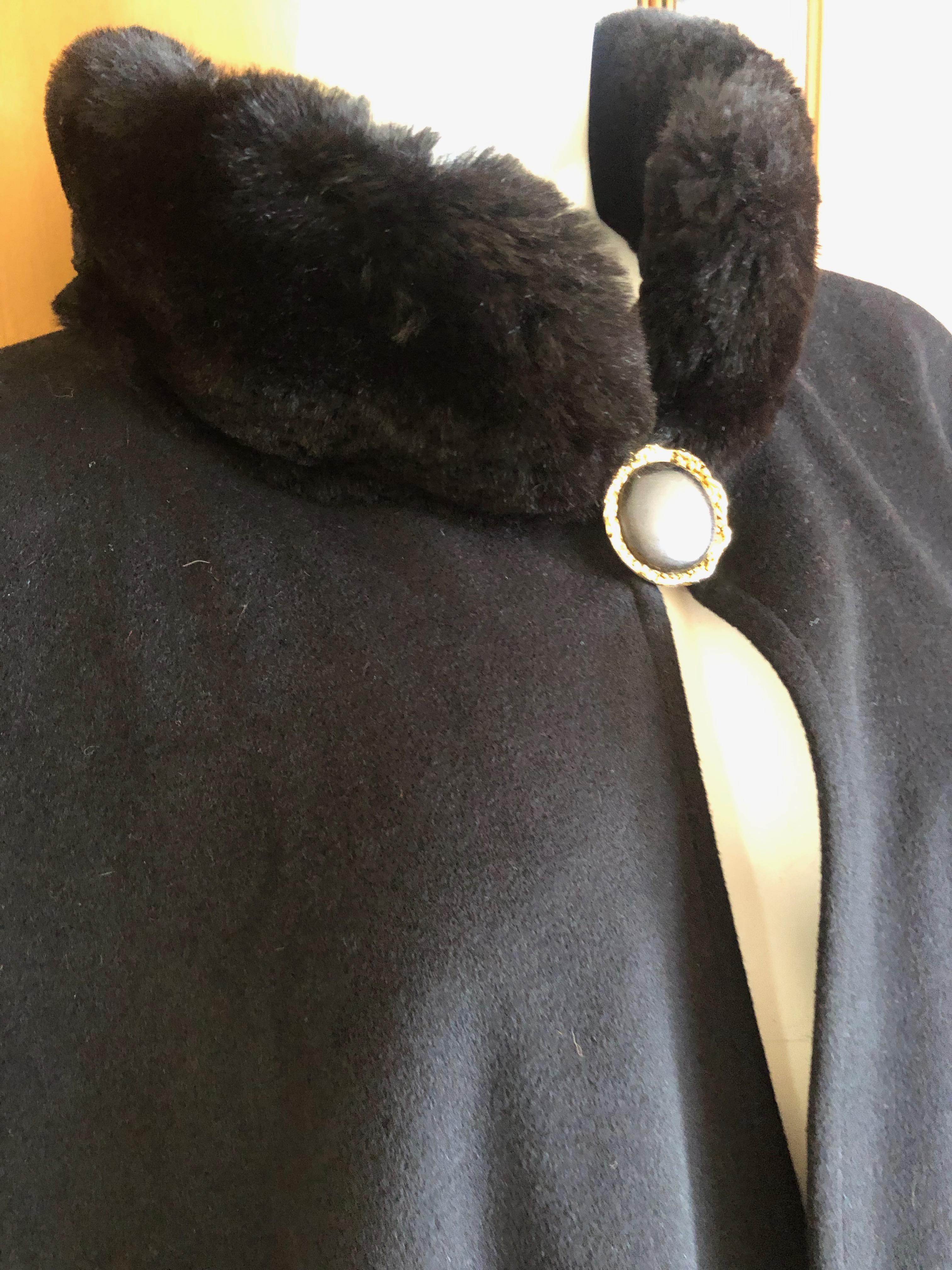 Yves Saint Laurent Fourrures Vintage Black Cashmere Cape w Fur Collars and Cuffs In Excellent Condition For Sale In Cloverdale, CA