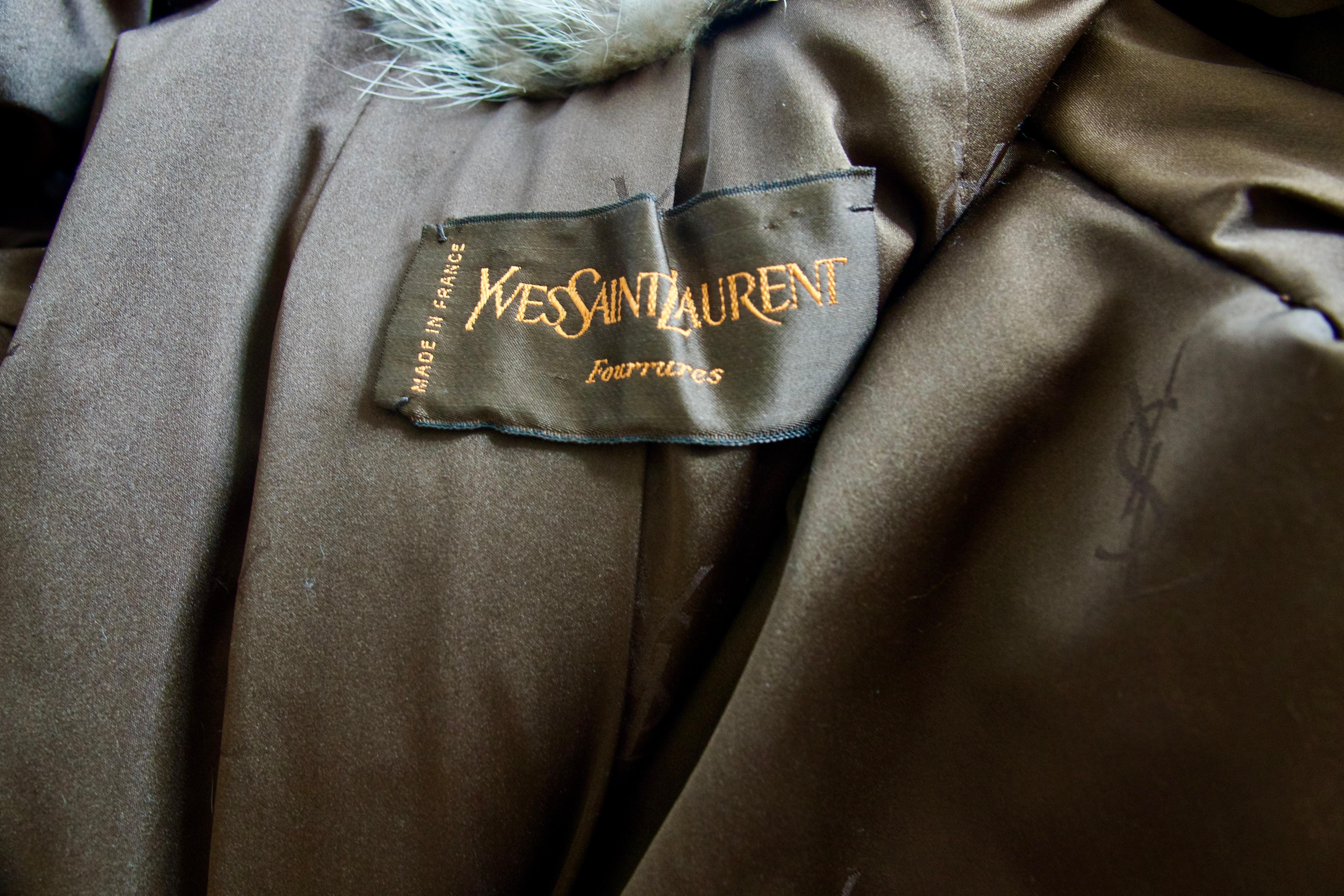 Yves Saint Laurent, Cappotto di pelliccia, Francia anni 2000 in vendita 6