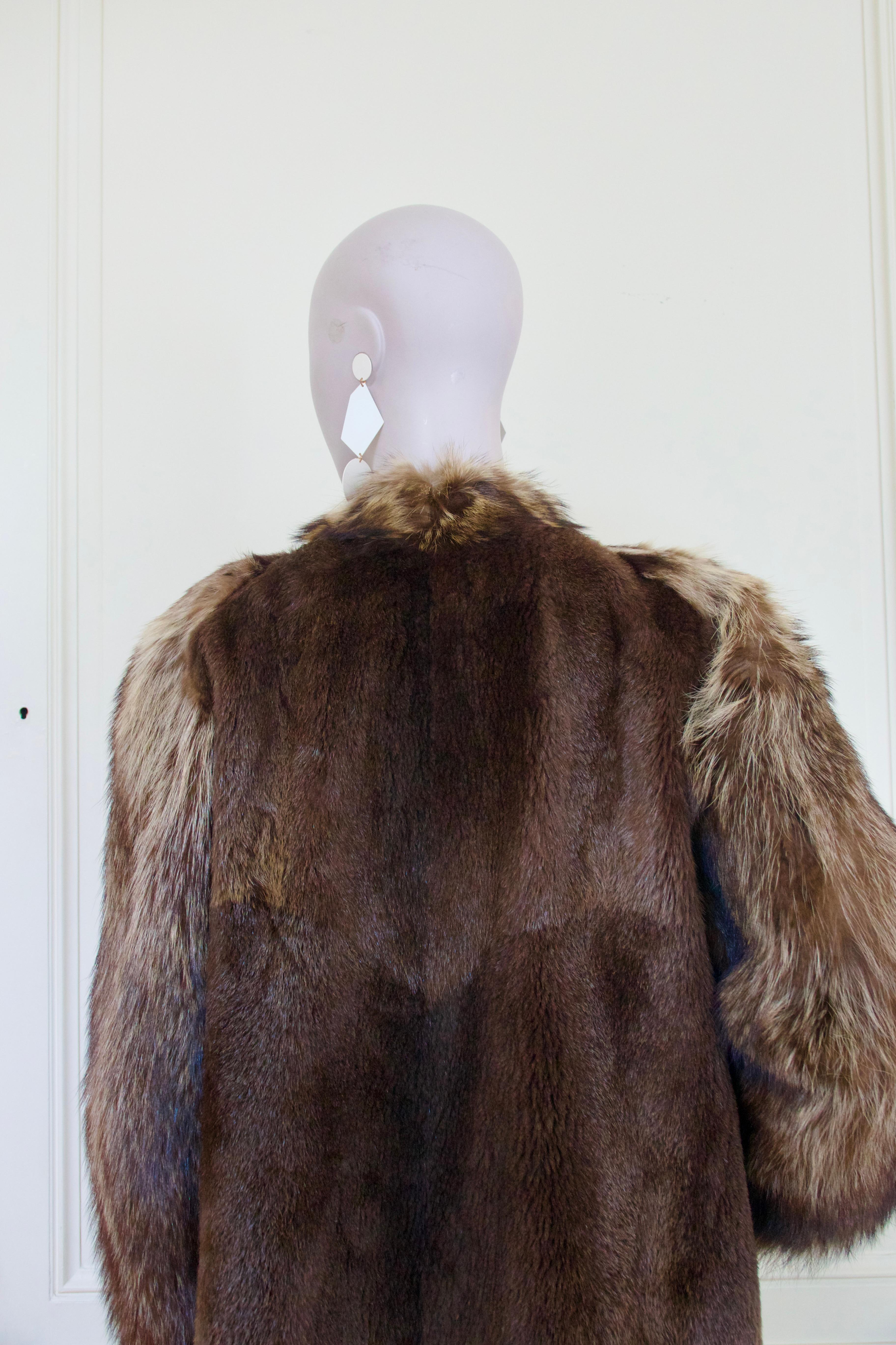 Yves Saint Laurent, Cappotto di pelliccia, Francia anni 2000 in vendita 1