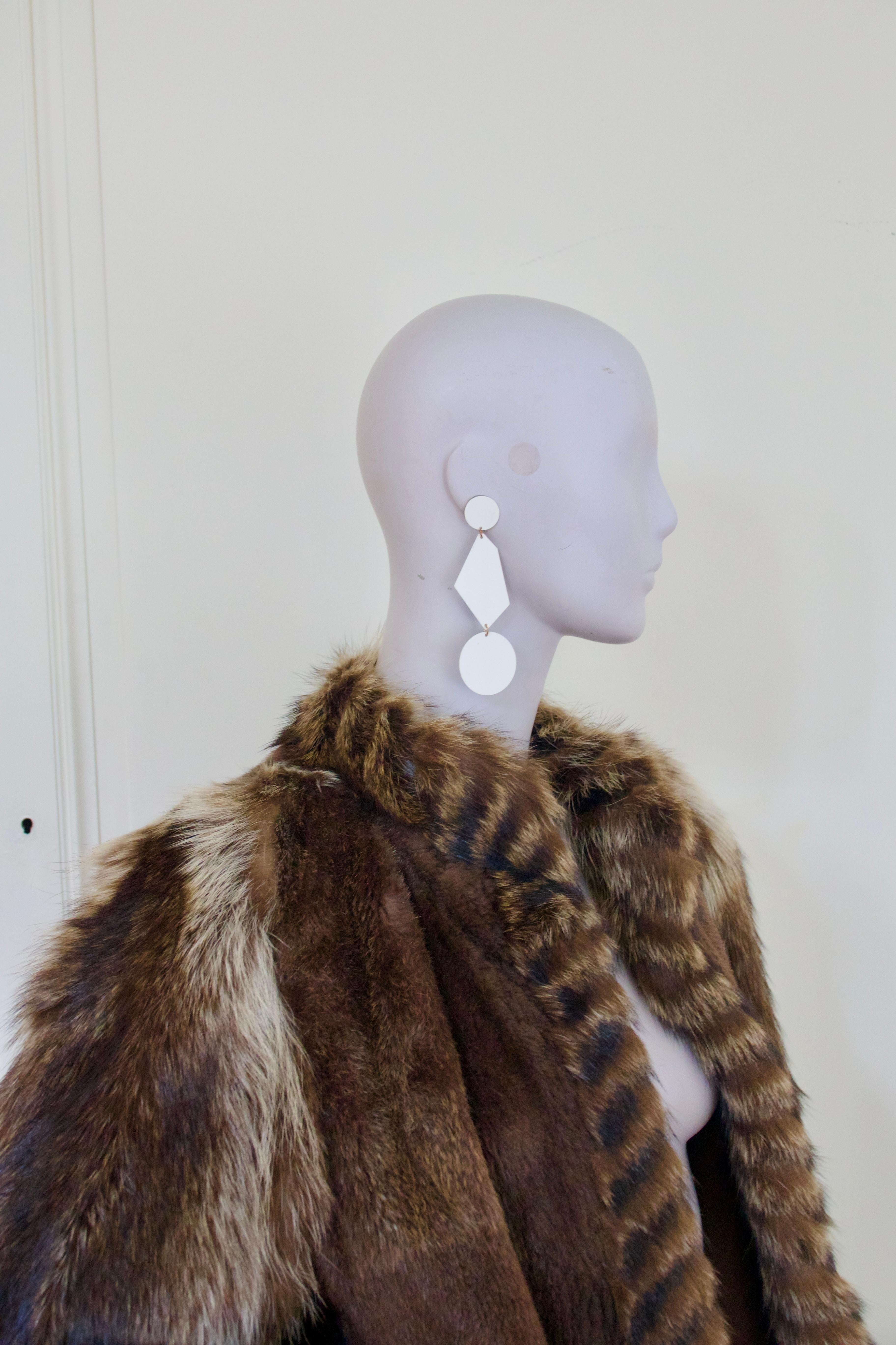 Yves Saint Laurent, Cappotto di pelliccia, Francia anni 2000 in vendita 3