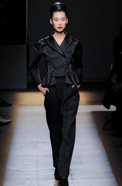 Yves Saint Laurent FW 2009 Black Silk Tuxedo Blazer Jacket Top Runway