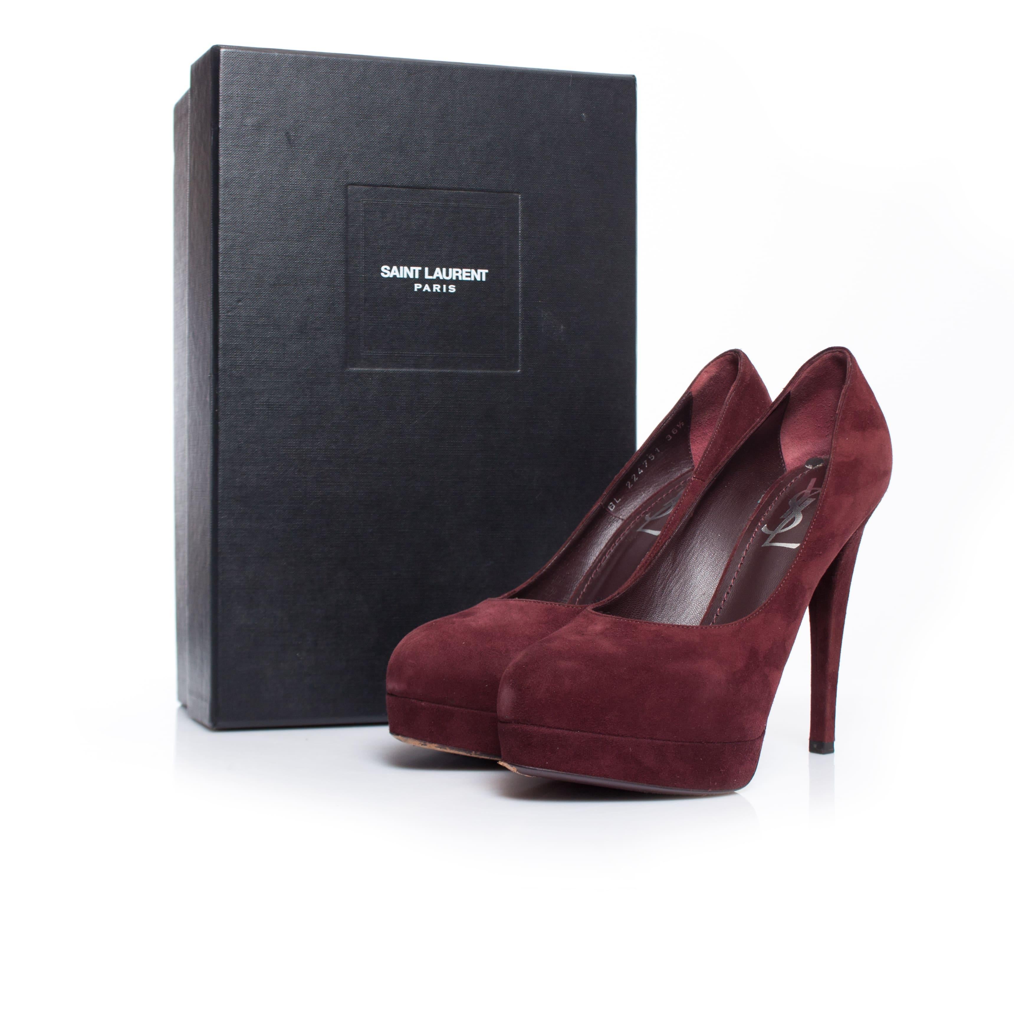Yves Saint Laurent, Gaby suede pumps For Sale 3