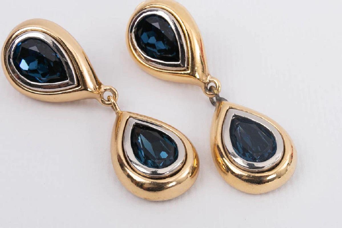 Women's Yves Saint Laurent Gilded Metal and Blue Earrings For Sale