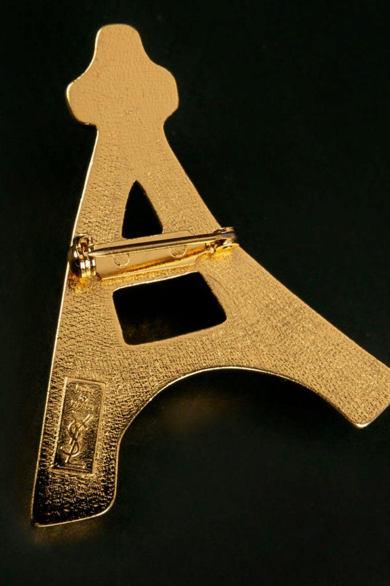Yves Saint Laurent Gilded Metal Brooch For Sale 1