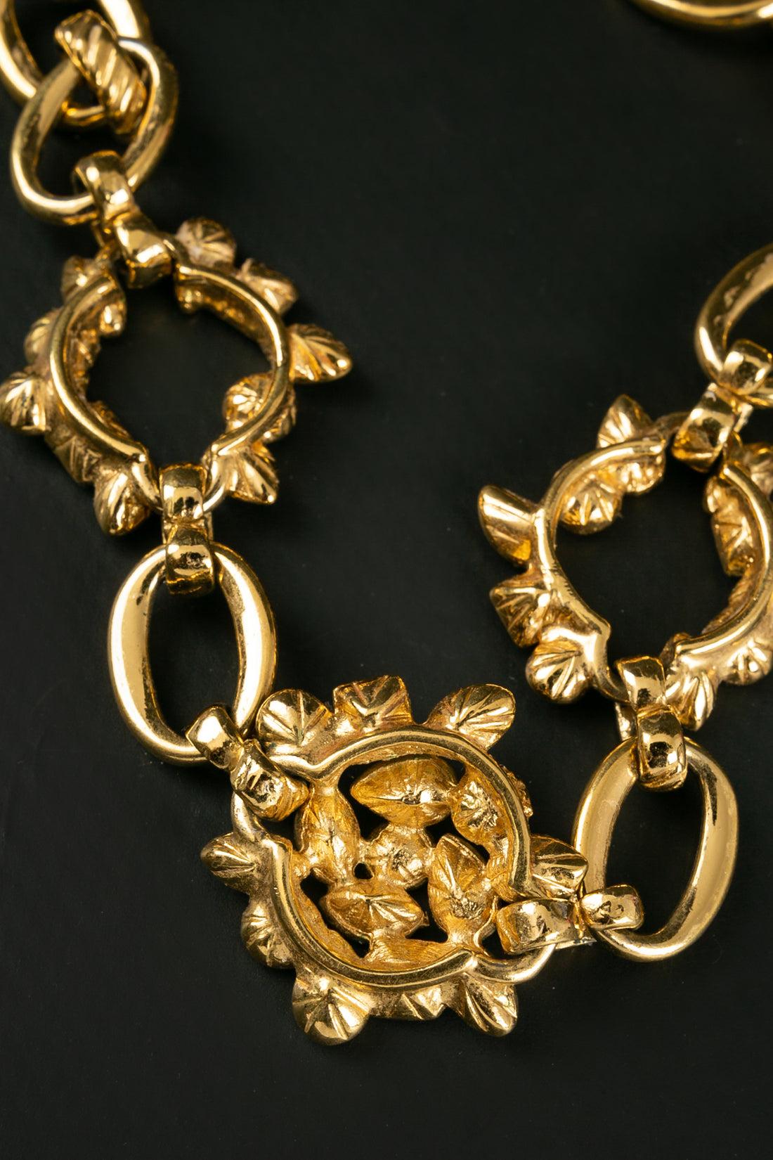Yves Saint Laurent - Collier en métal doré  en vente 1