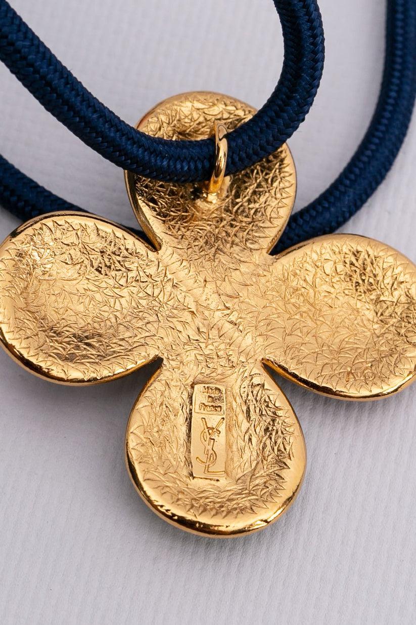 Yves Saint Laurent Gilted Metal Enamelled Pendant Necklace 3