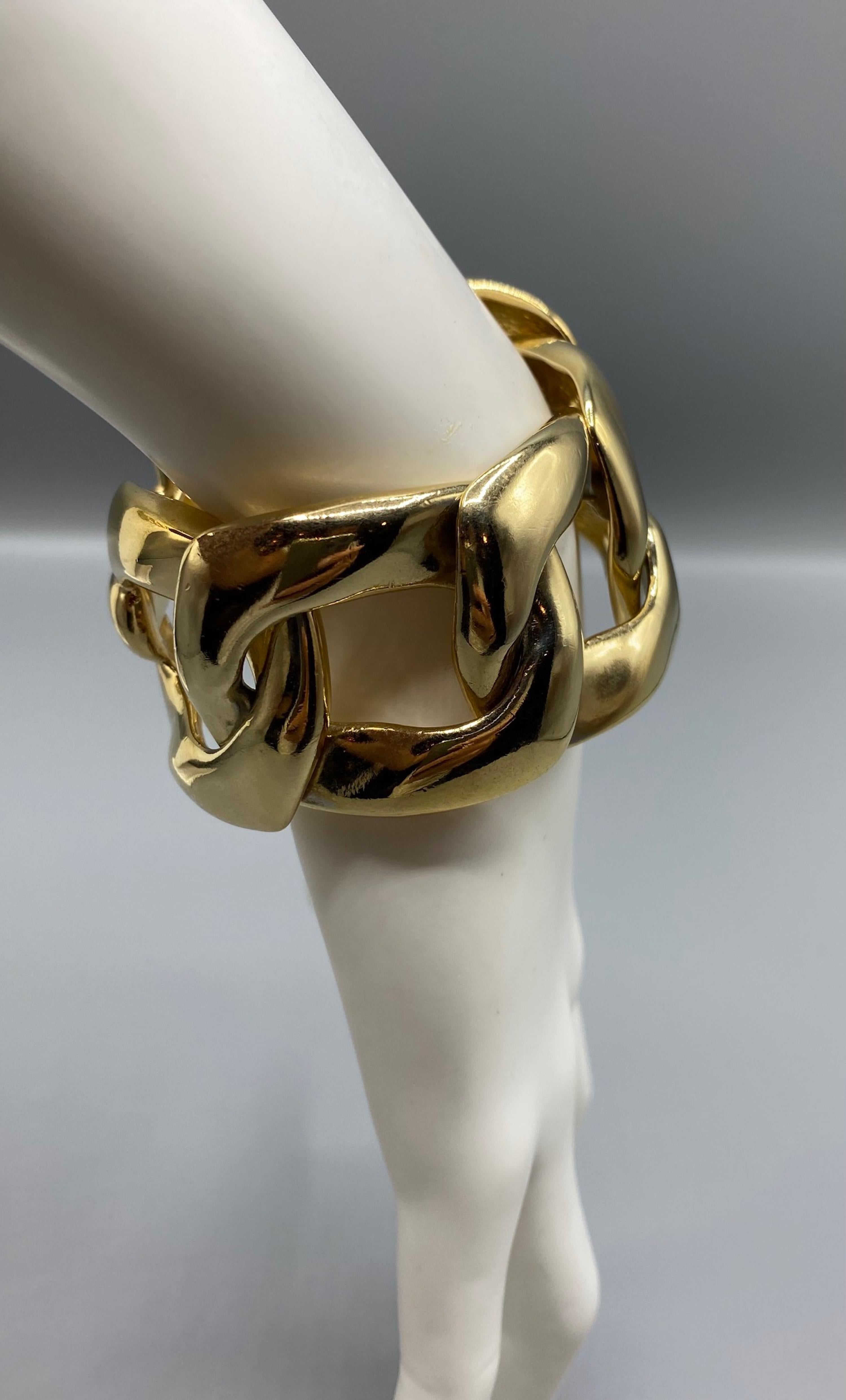 Yves Saint Laurent 1980's Large Gold Link Necklace & Bracelet Set For Sale 6