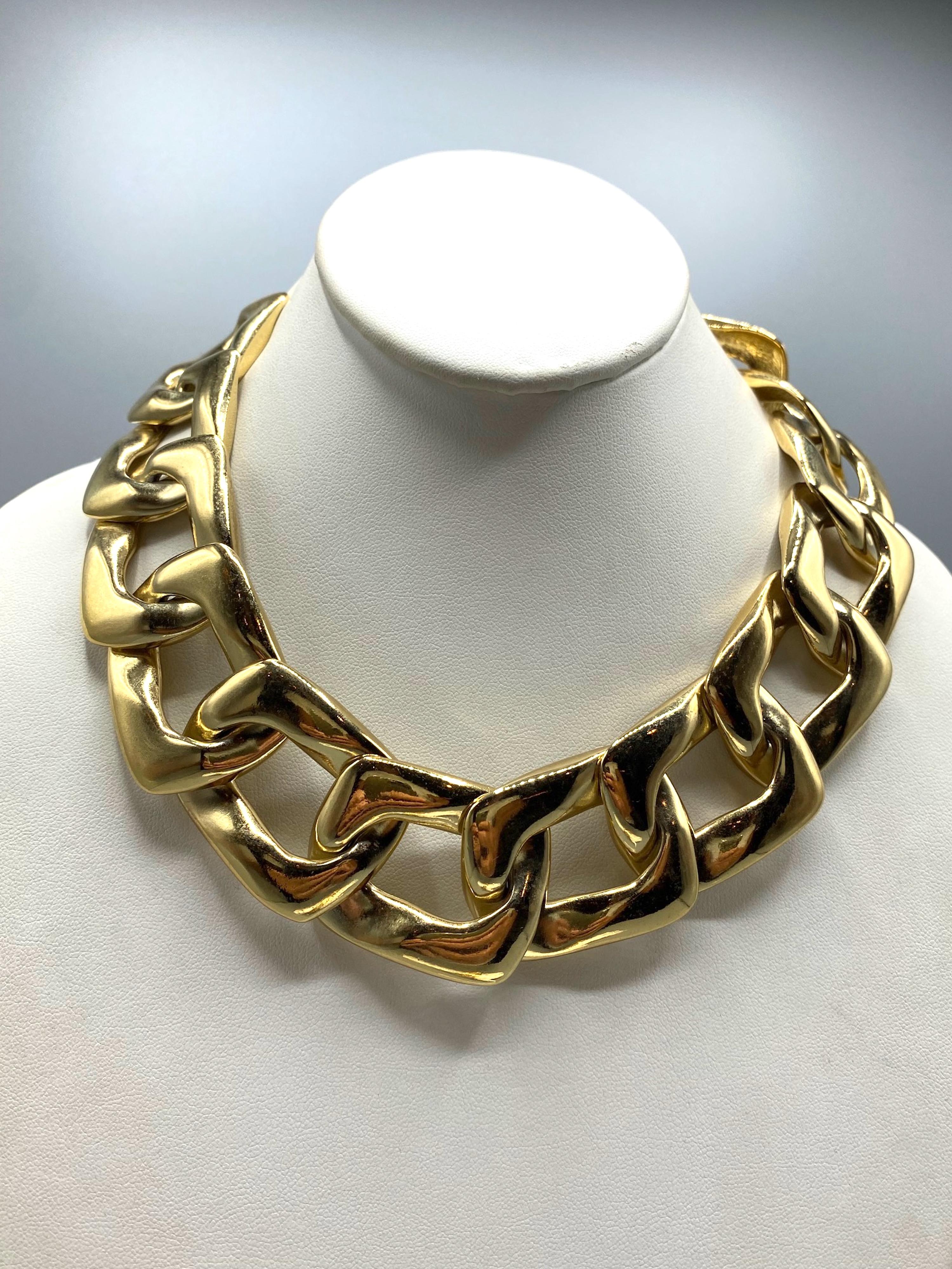 Yves Saint Laurent 1980's Large Gold Link Necklace & Bracelet Set For Sale 10