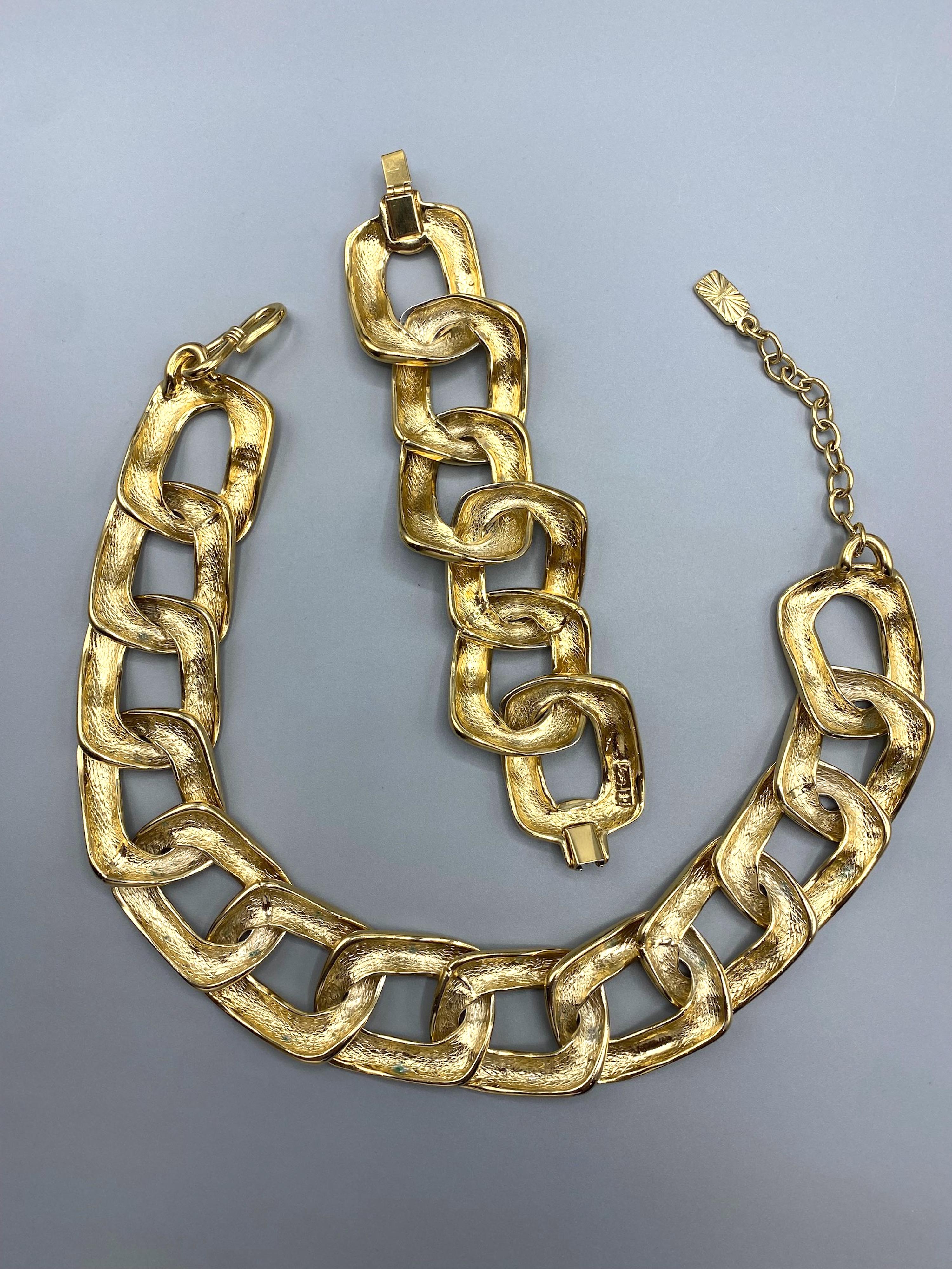 Yves Saint Laurent 1980's Large Gold Link Necklace & Bracelet Set For Sale 12