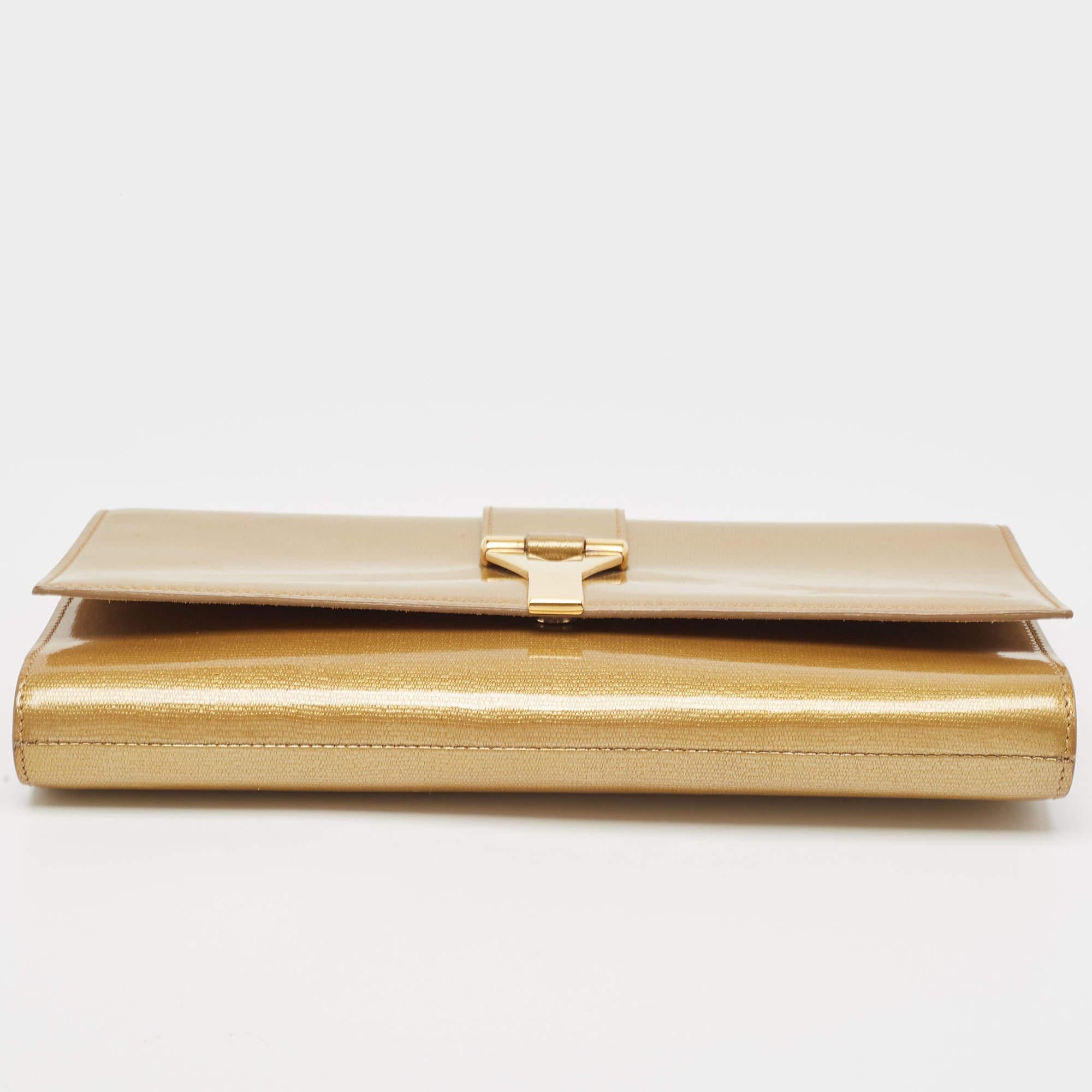 Women's Yves Saint Laurent Gold Leather Large Chyc Clutch