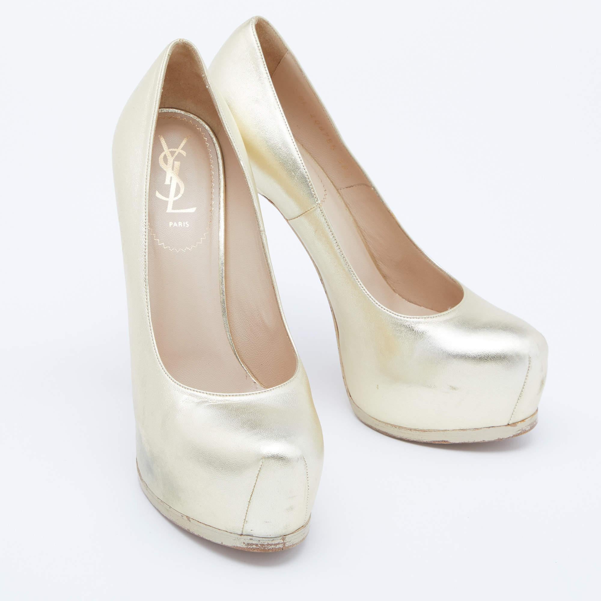 Women's Yves Saint Laurent Gold Leather Tribtoo Platform Pumps Size 38.5 For Sale