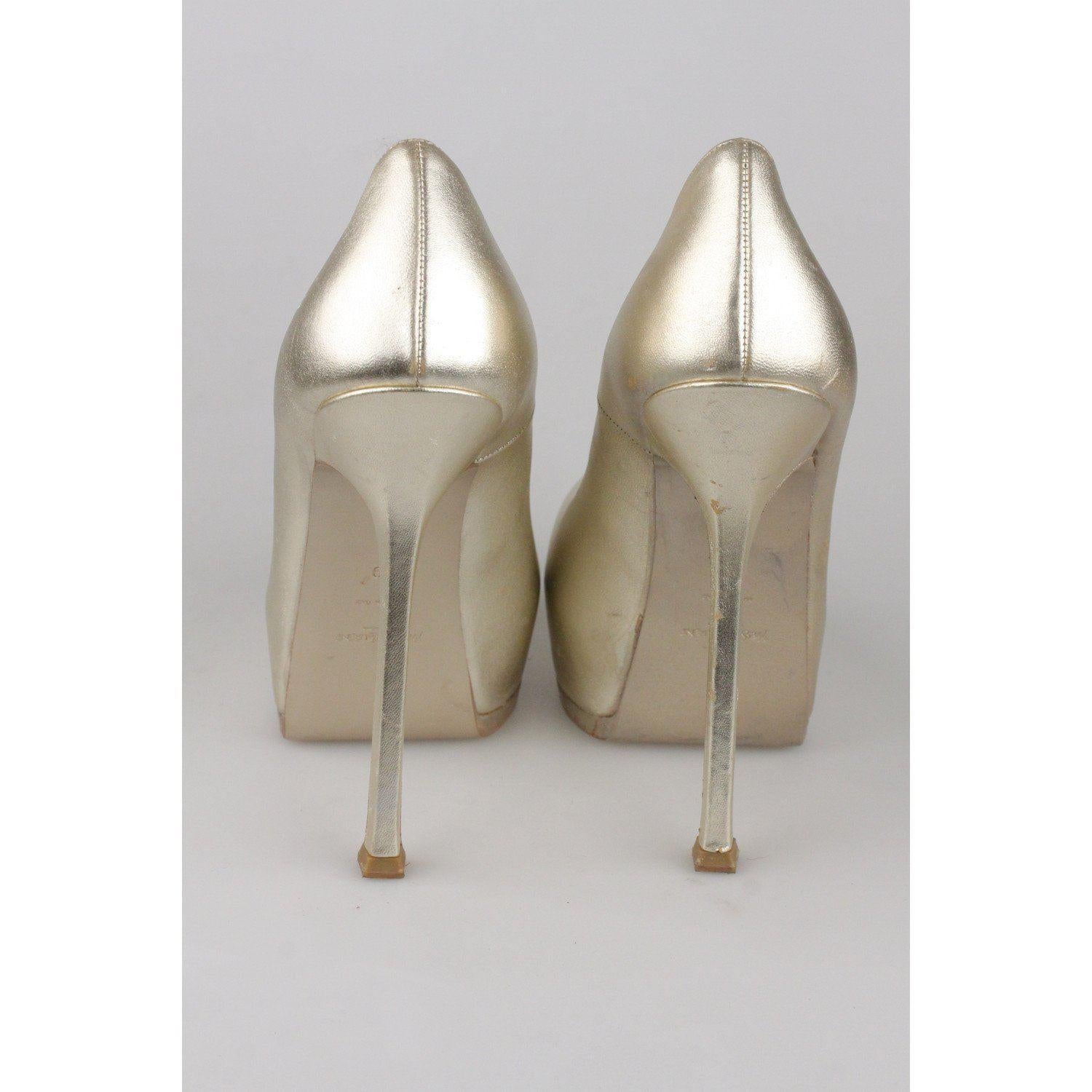 MATERIAL: Leather COLOR: Gold MODEL: platform pumps GENDER: Women CONDITION DETAILS: gently used - some scratches on leather due to normal use, some wear of use on the outsoles Any other detail which is not mentioned may be seen on the item