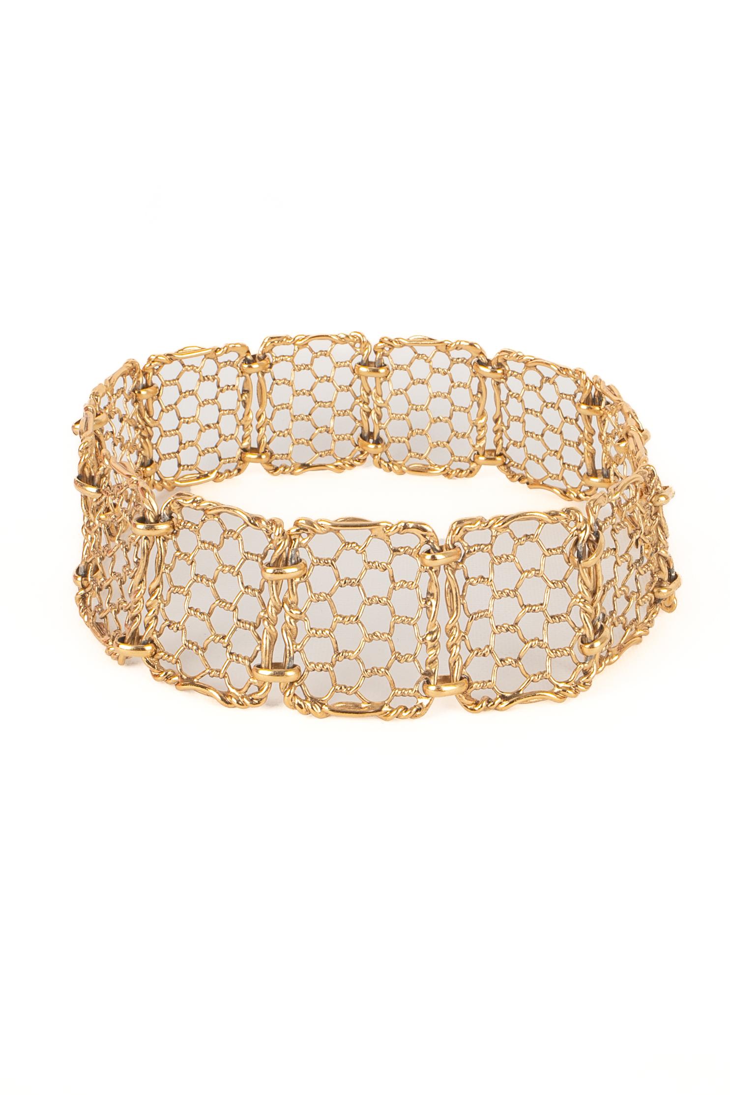 Beige Yves Saint Laurent golden belt For Sale