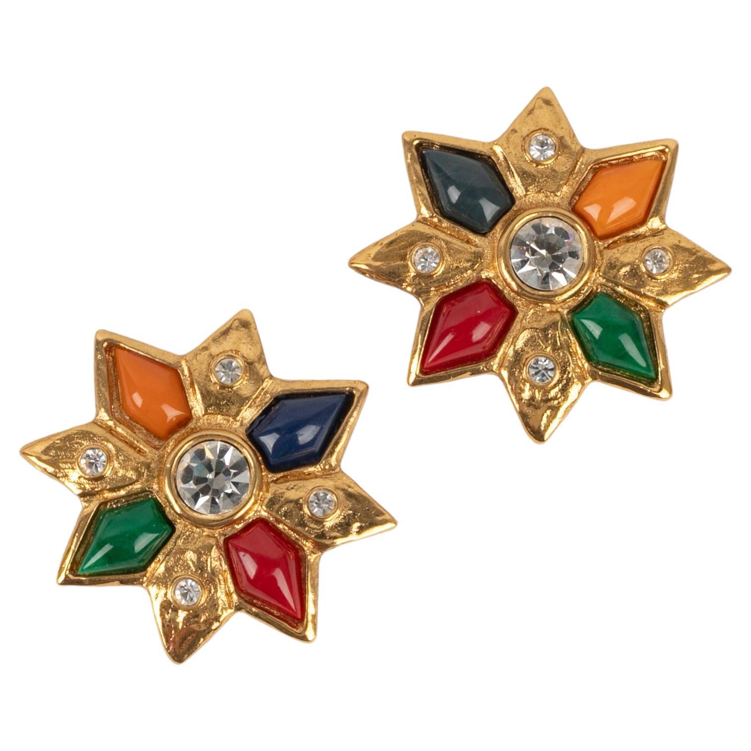 Yves Saint Laurent Golden Metal Clip-On Earrings with Glass Paste Cabochons For Sale