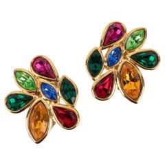 Boucles d'oreilles Yves Saint Laurent en métal doré