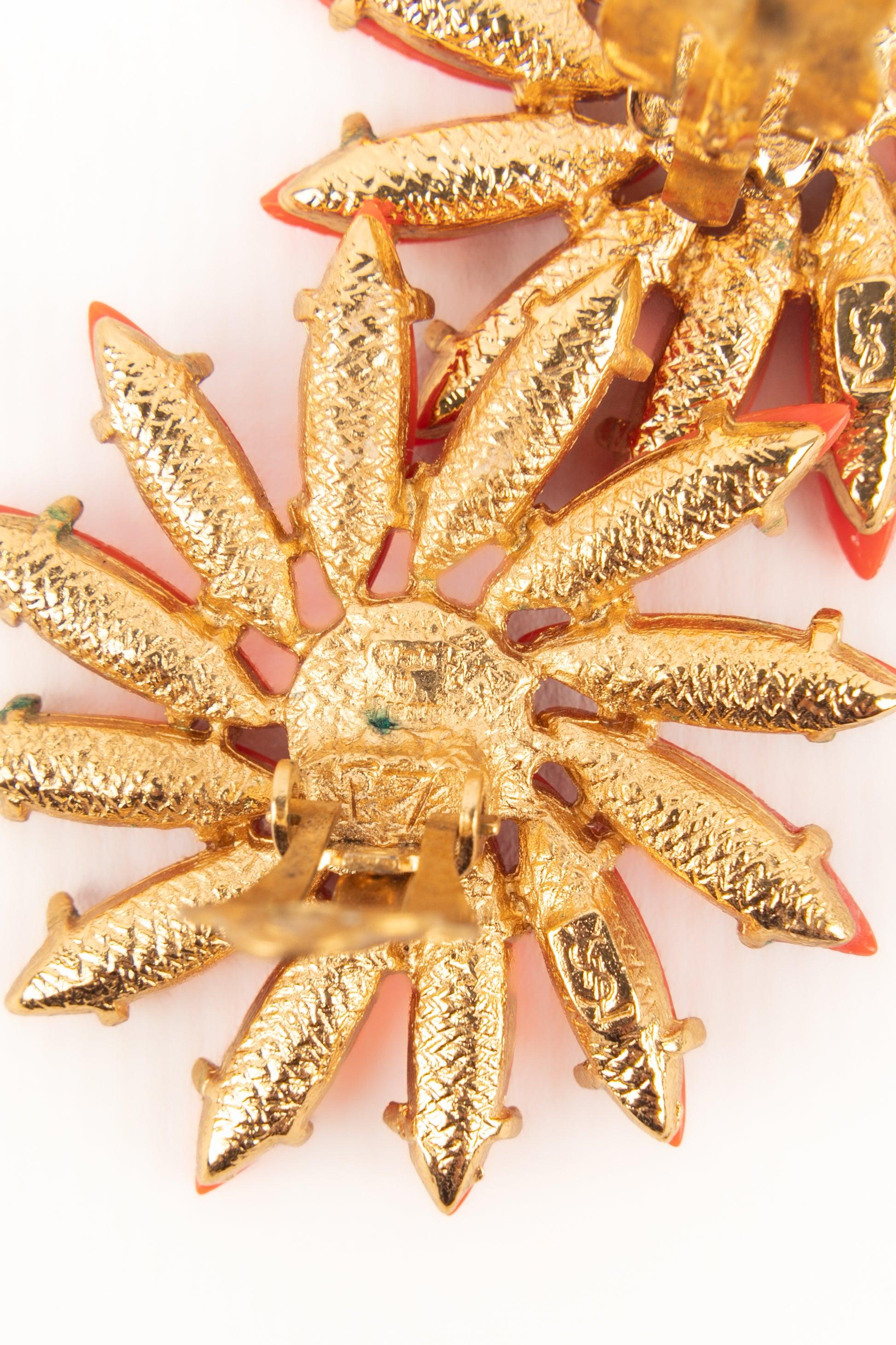 Yves Saint Laurent Golden Metal Earrings with Red Rhinestones For Sale 1