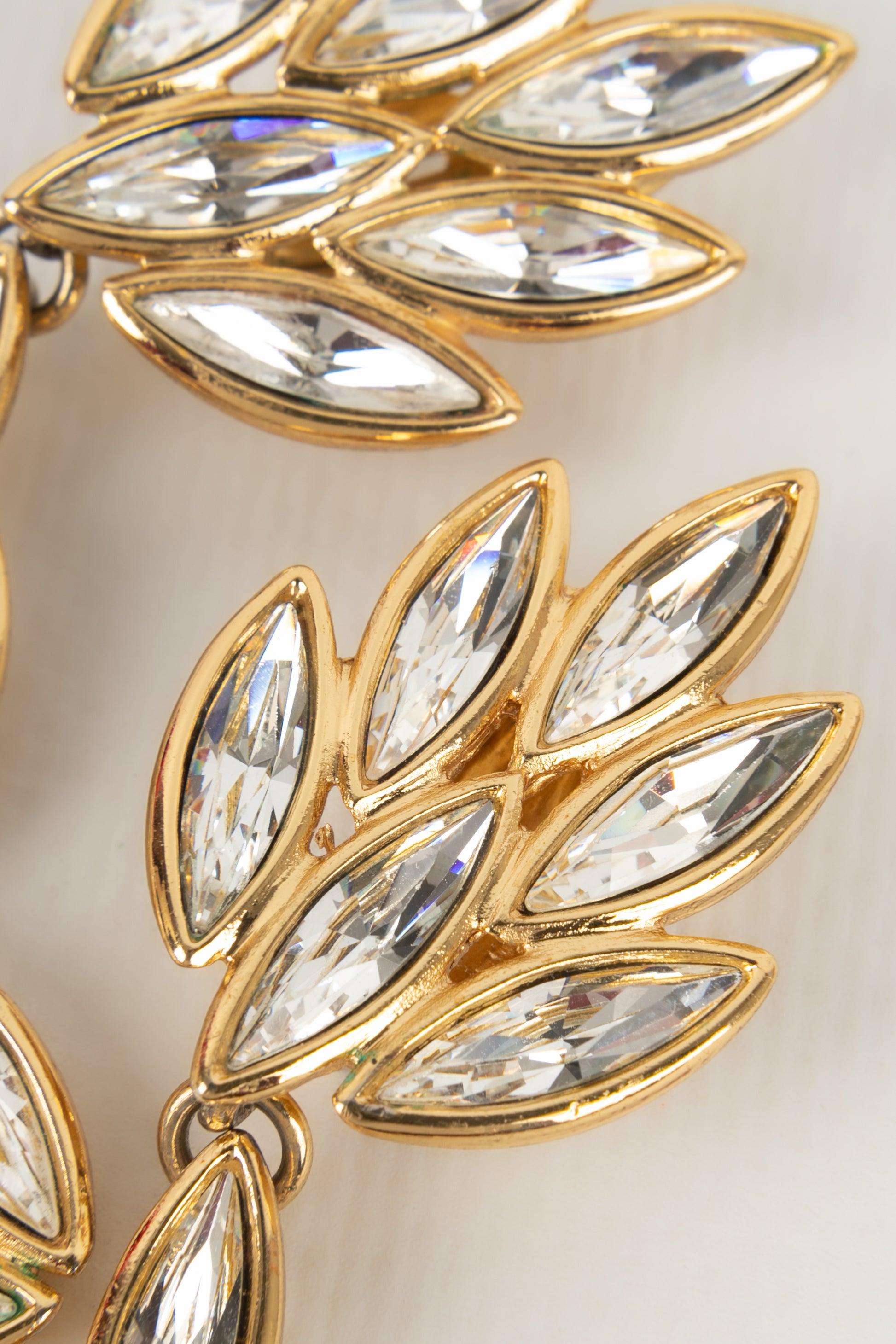 Women's Yves Saint Laurent Golden Metal Earrings with Rhinestones For Sale