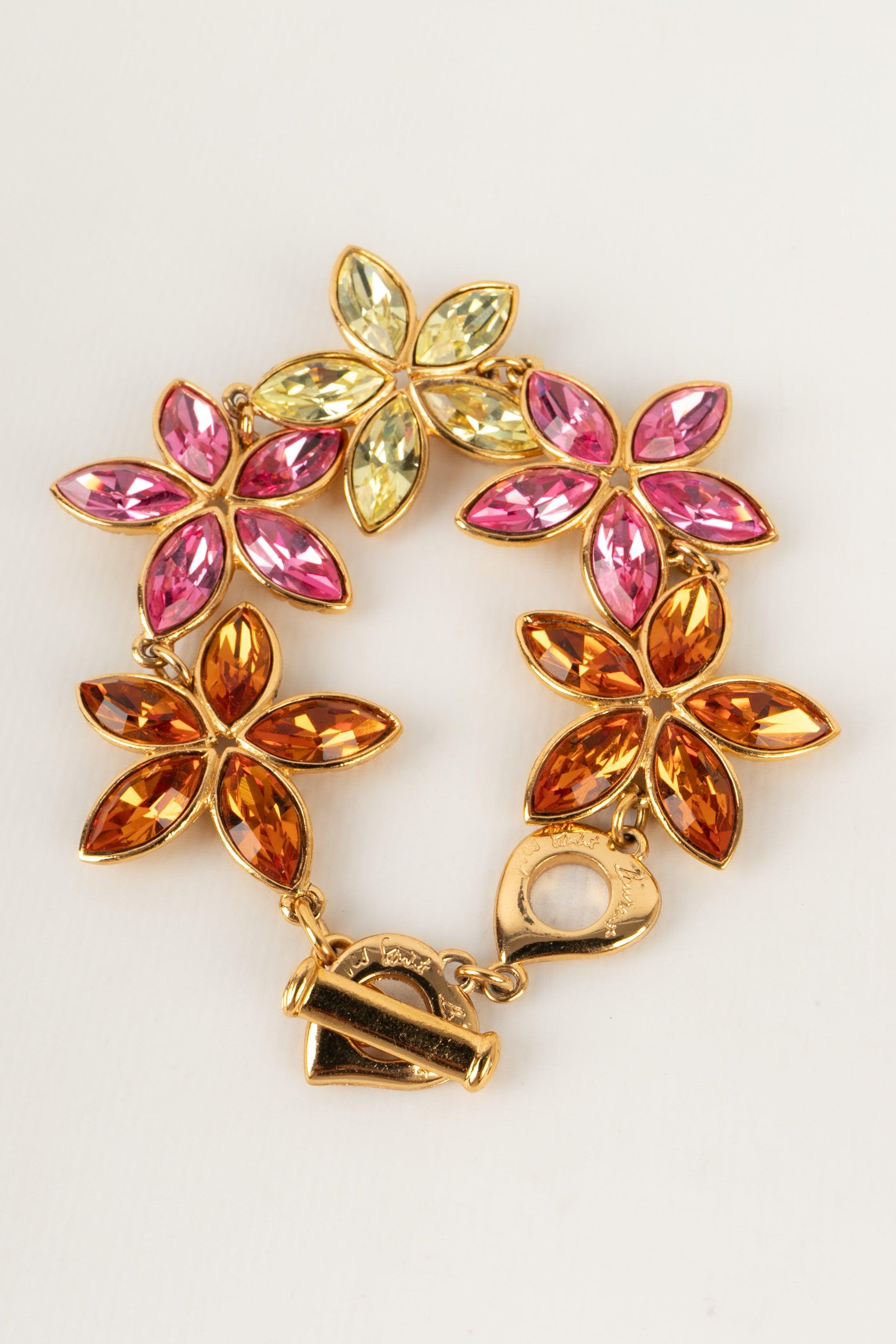Yves Saint Laurent Golden Metal Jewelry Set with Colored Rhinestones For Sale 2