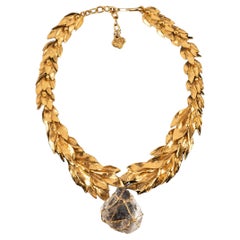 Yves Saint Laurent Collar de metal dorado, años 80-90
