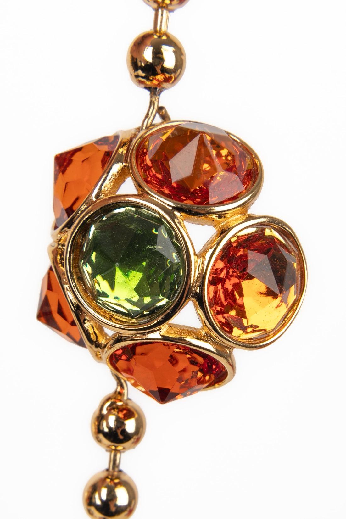 Collana in metallo dorato Yves Saint Laurent In condizioni ottime in vendita a SAINT-OUEN-SUR-SEINE, FR