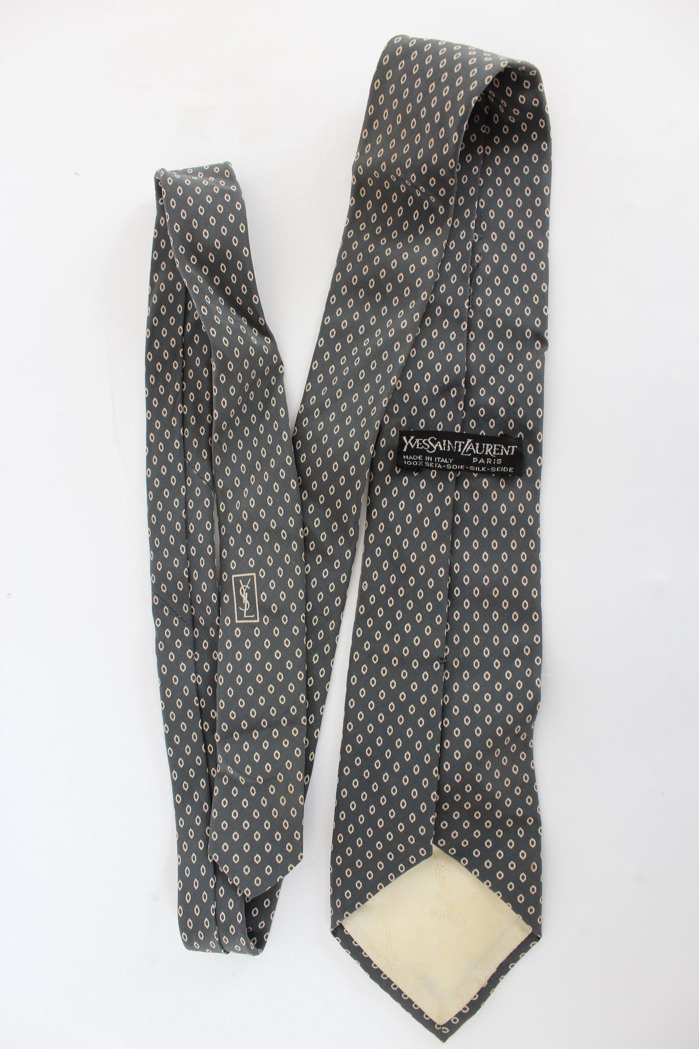 Noir Yves Saint Laurent Cravate vintage en soie grise et beige en vente