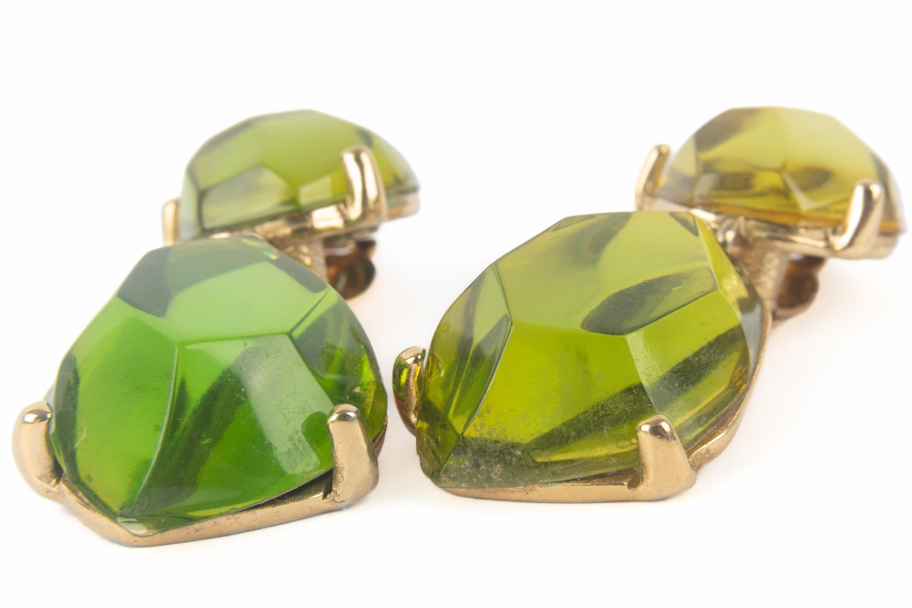 Boucles d'oreilles vertes Yves Saint Laurent en vente 1