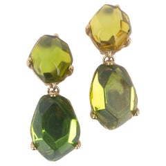 Boucles d
oreilles vertes Yves Saint Laurent