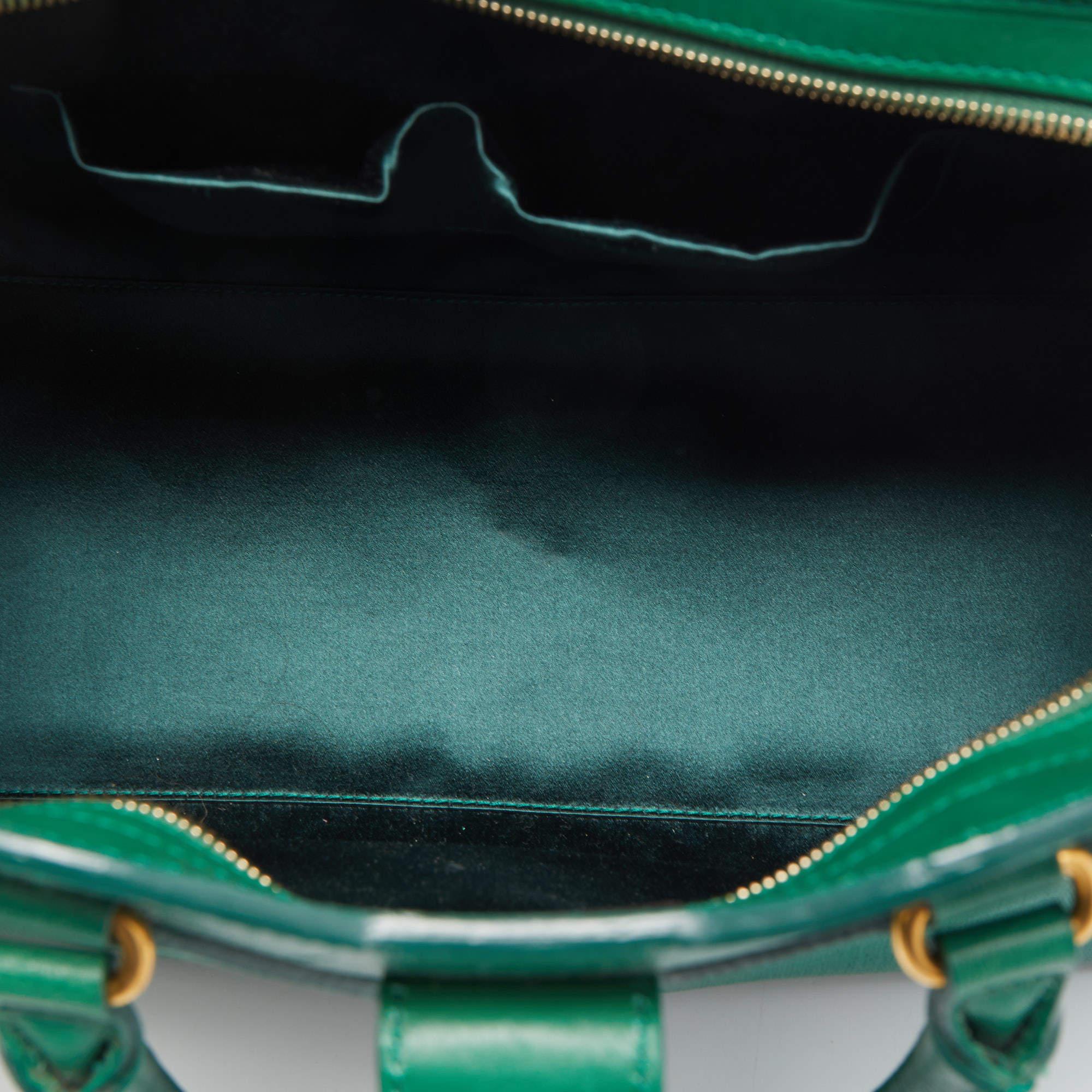 Yves Saint Laurent Green Leather Medium Cabas Chyc Tote 14