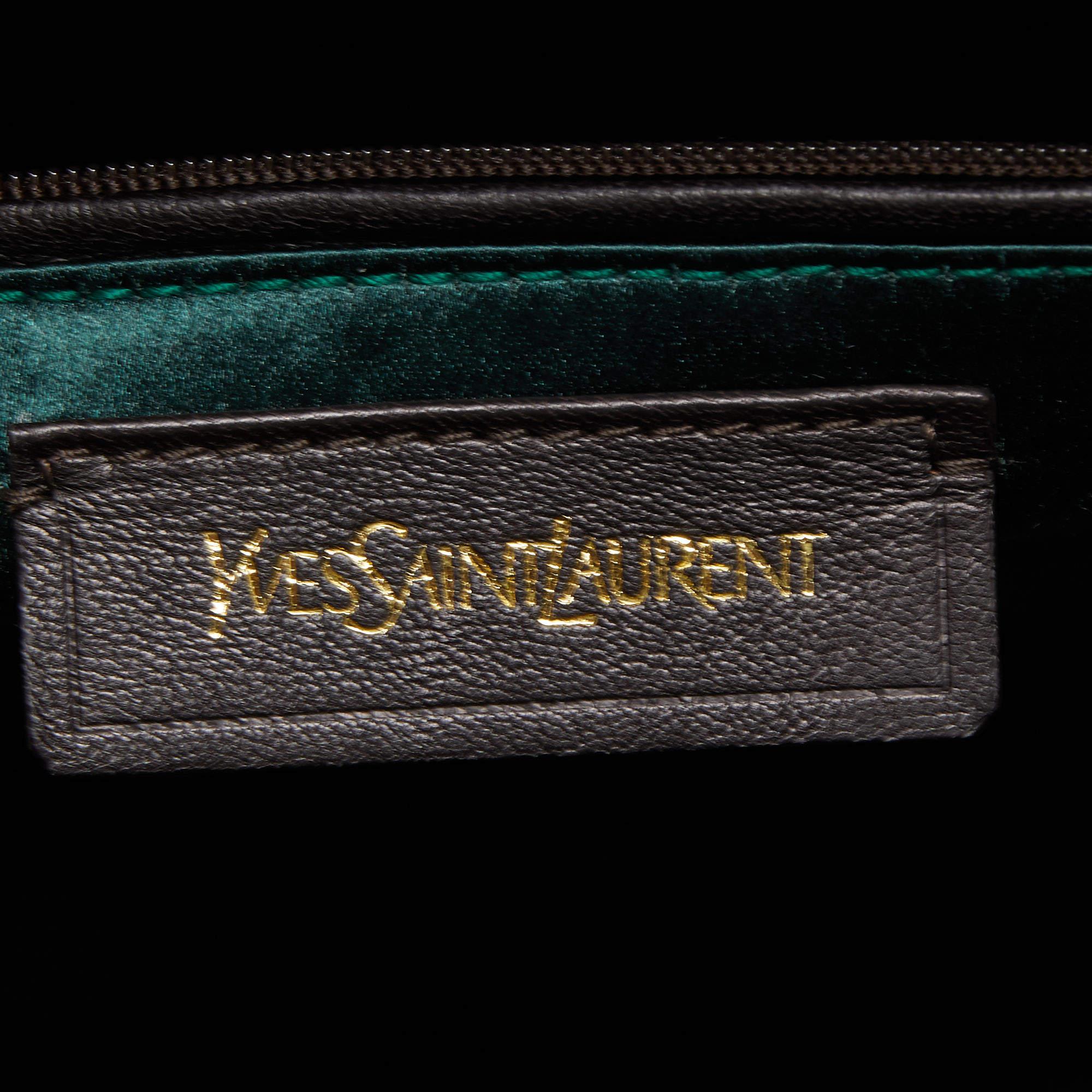 Yves Saint Laurent Green Leather Medium Cabas Chyc Tote 15