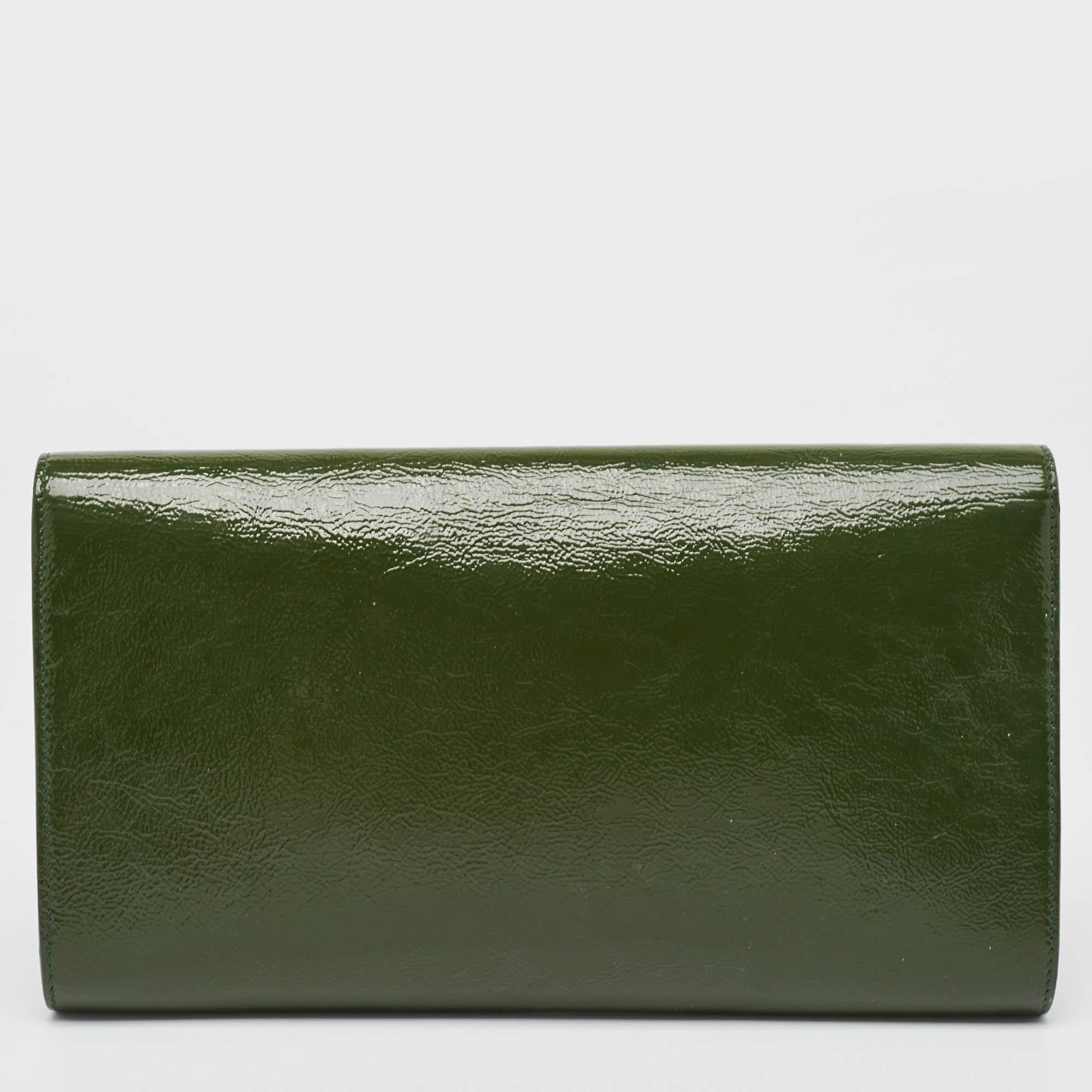 Women's Yves Saint Laurent Green Patent Leather Belle De Jour Flap Clutch