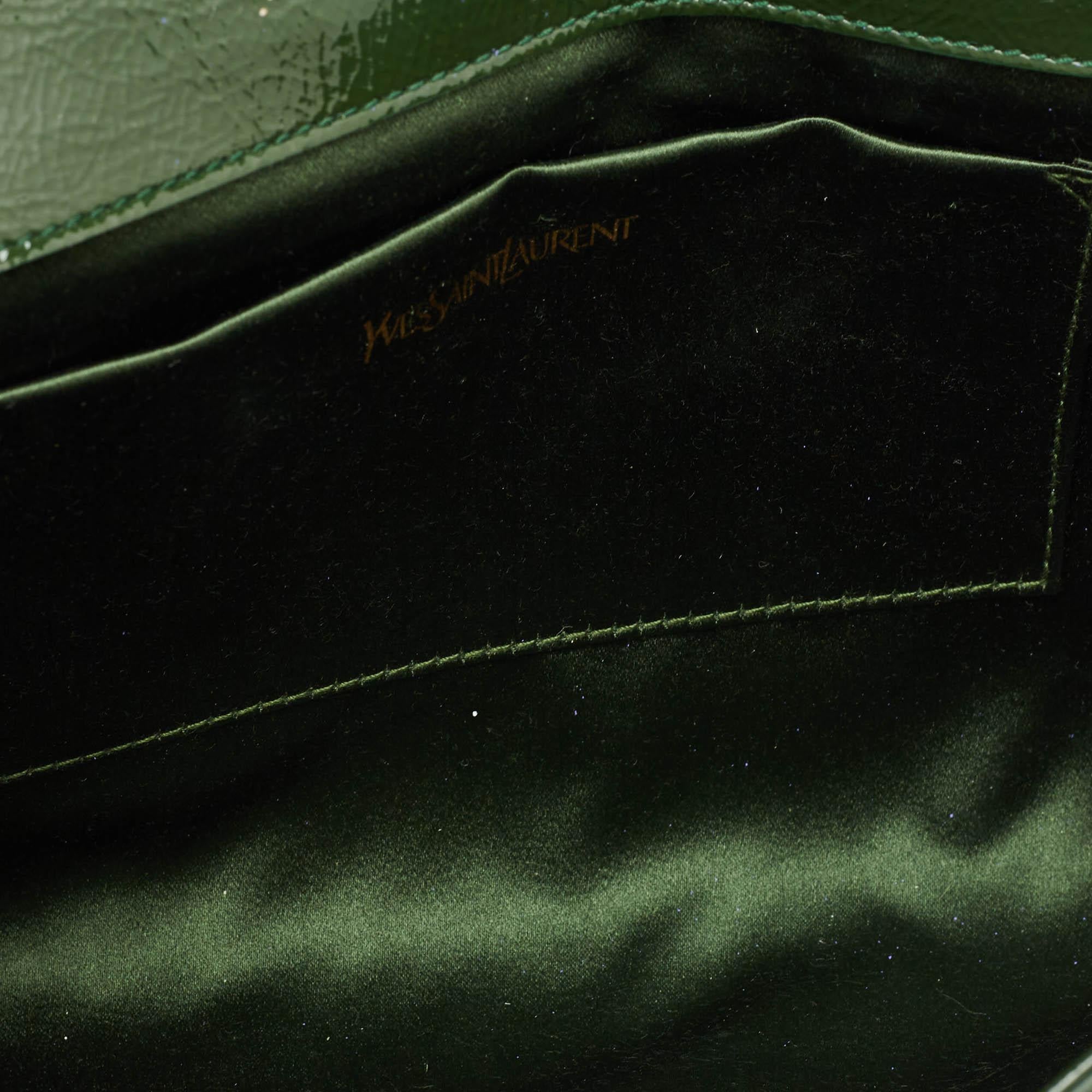 Yves Saint Laurent Green Patent Leather Belle De Jour Flap Clutch 3