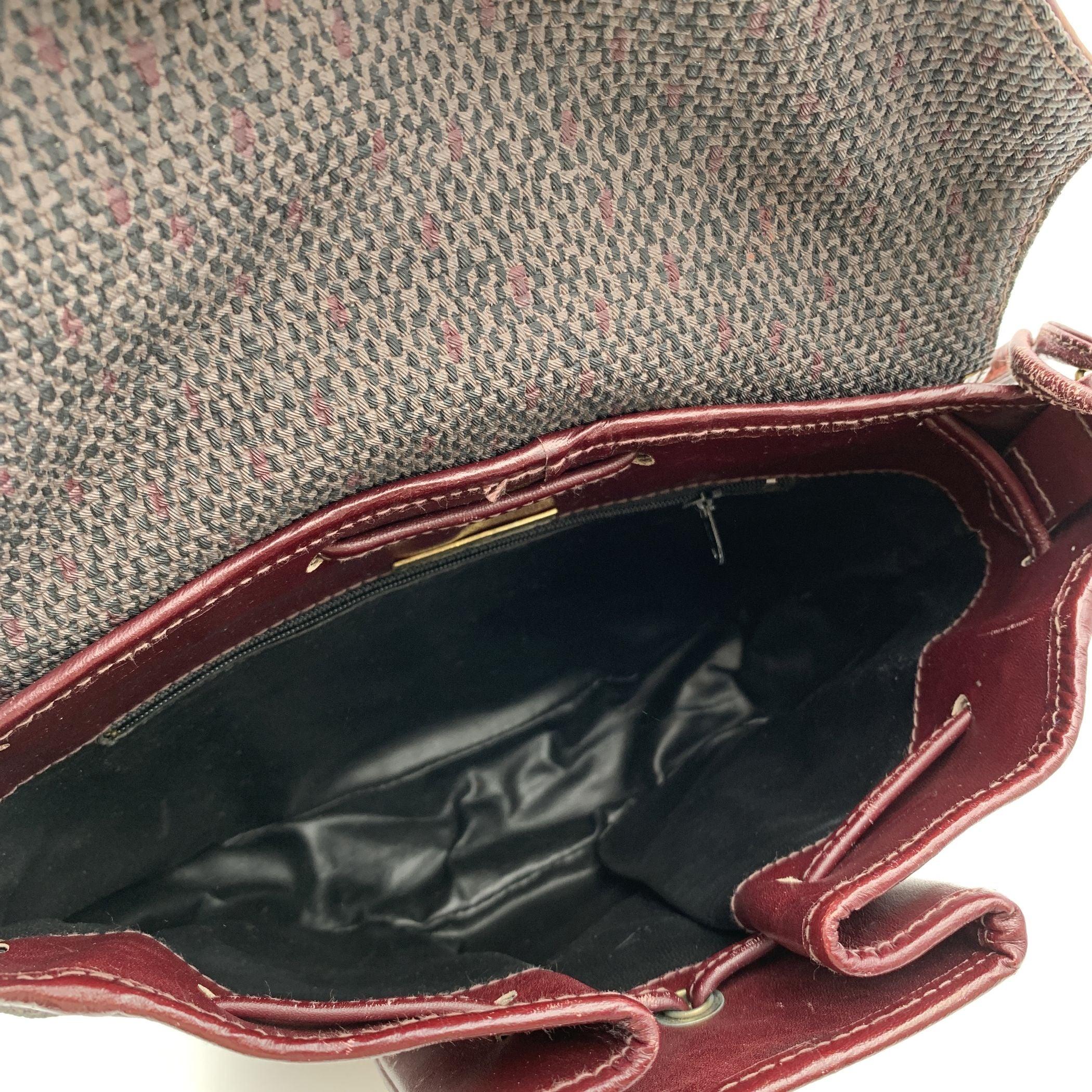 Yves Saint Laurent Grey Burgundy Textured Vinyl Canvas Shoulder Bag For Sale 2