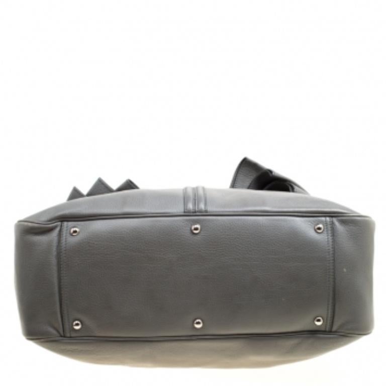 Yves Saint Laurent Grey Leather Large Obi Bowler Bag im Angebot 2