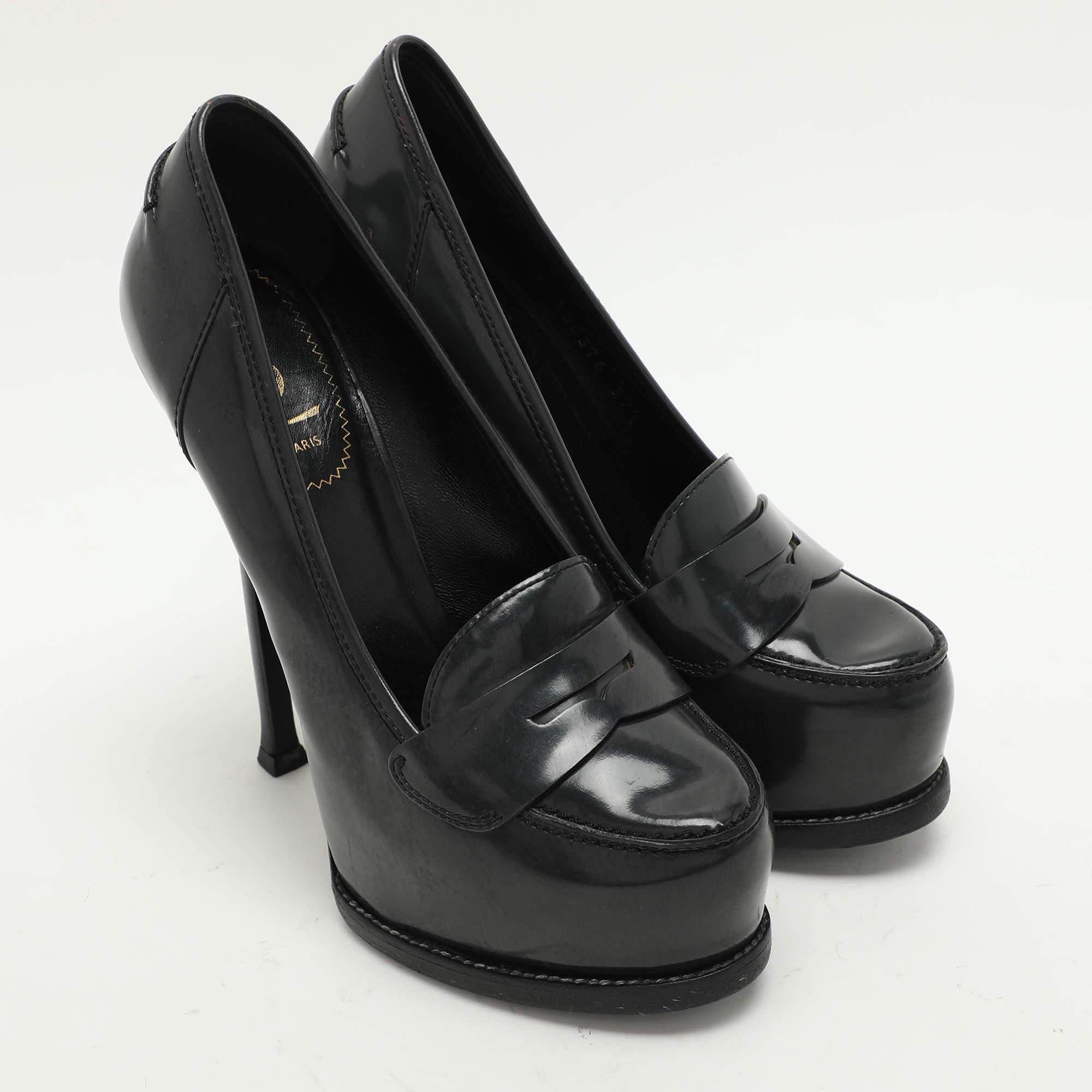 Yves Saint Laurent, pelle grigia, Tribtoo Platform Loafer Pumps, misura 37,5 In condizioni buone in vendita a Dubai, Al Qouz 2