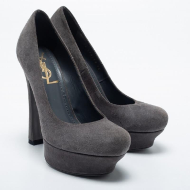 Yves Saint Laurent Bombas de plataforma Palais de ante gris Talla 35 en Bueno estado para la venta en Dubai, Al Qouz 2