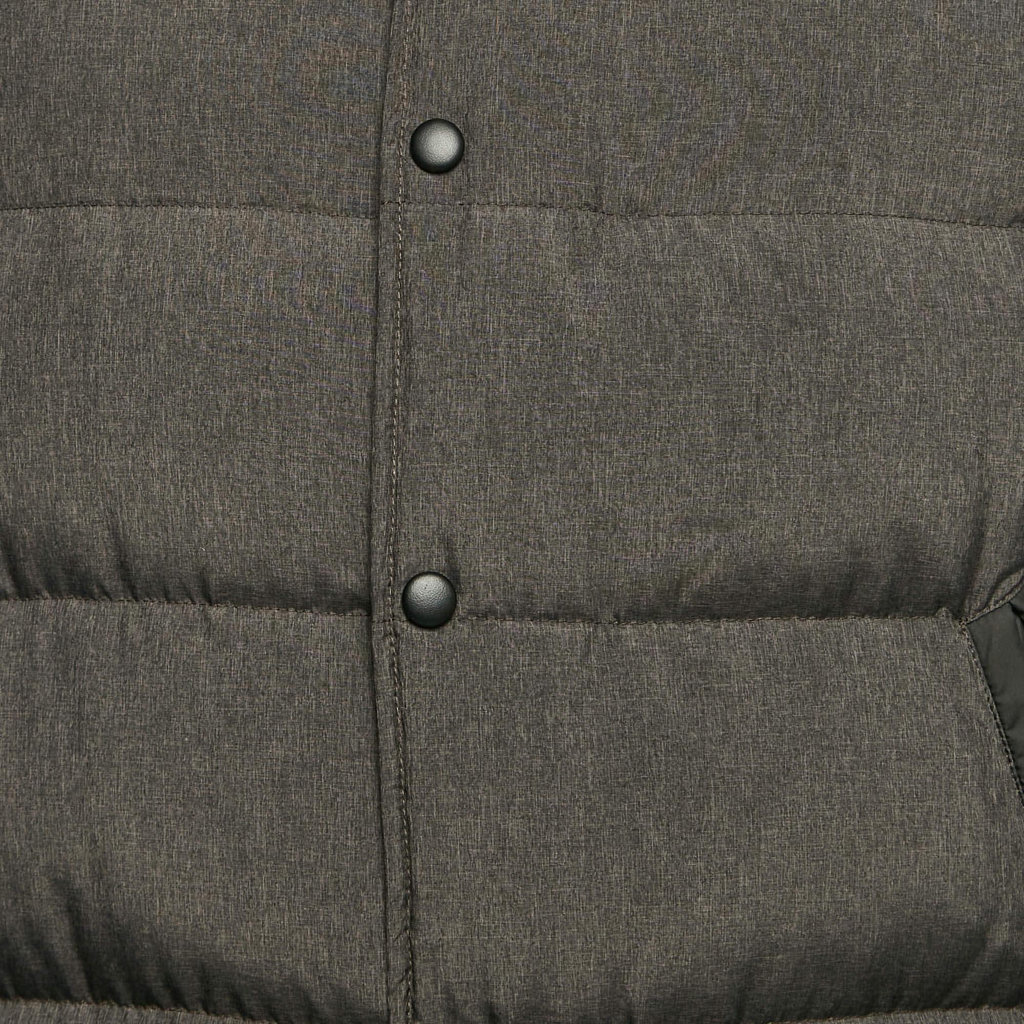 Yves Saint Laurent Graue Synthetische Puffer-Daunenjacke XXL (Schwarz) im Angebot