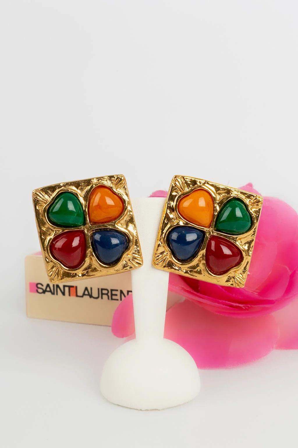 Yves Saint Laurent Hammered Metal Clip Earrings & Multicolored Resin Cabochons For Sale 1