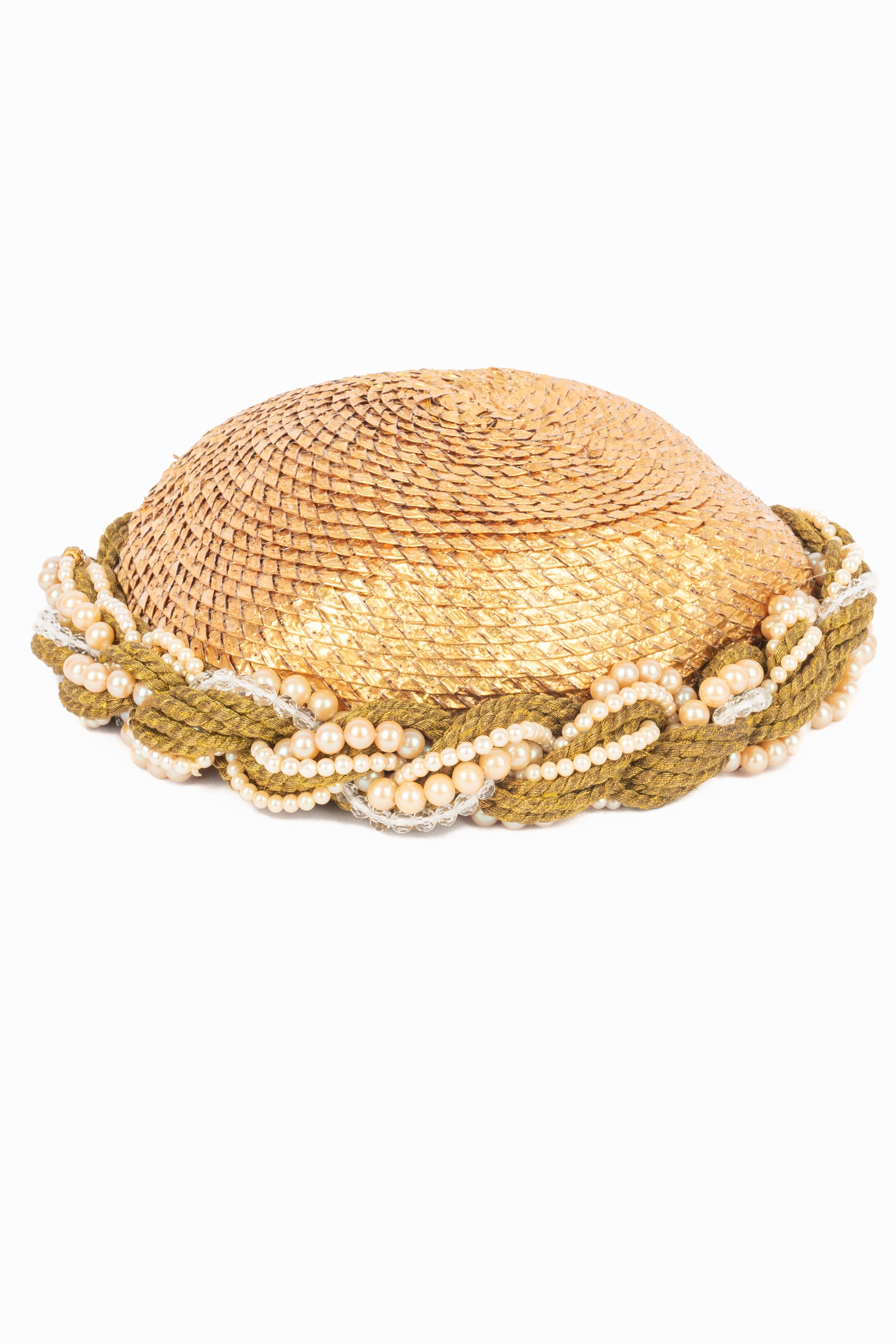 Yves Saint Laurent hat In Excellent Condition For Sale In SAINT-OUEN-SUR-SEINE, FR