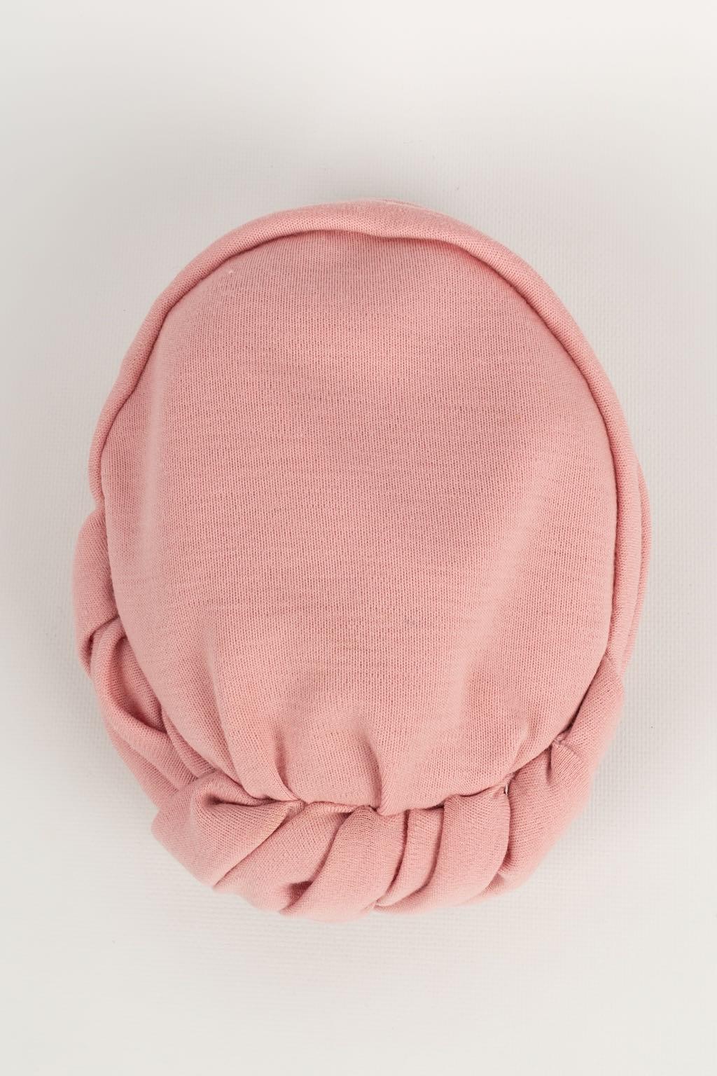 Women's Yves Saint Laurent hat For Sale