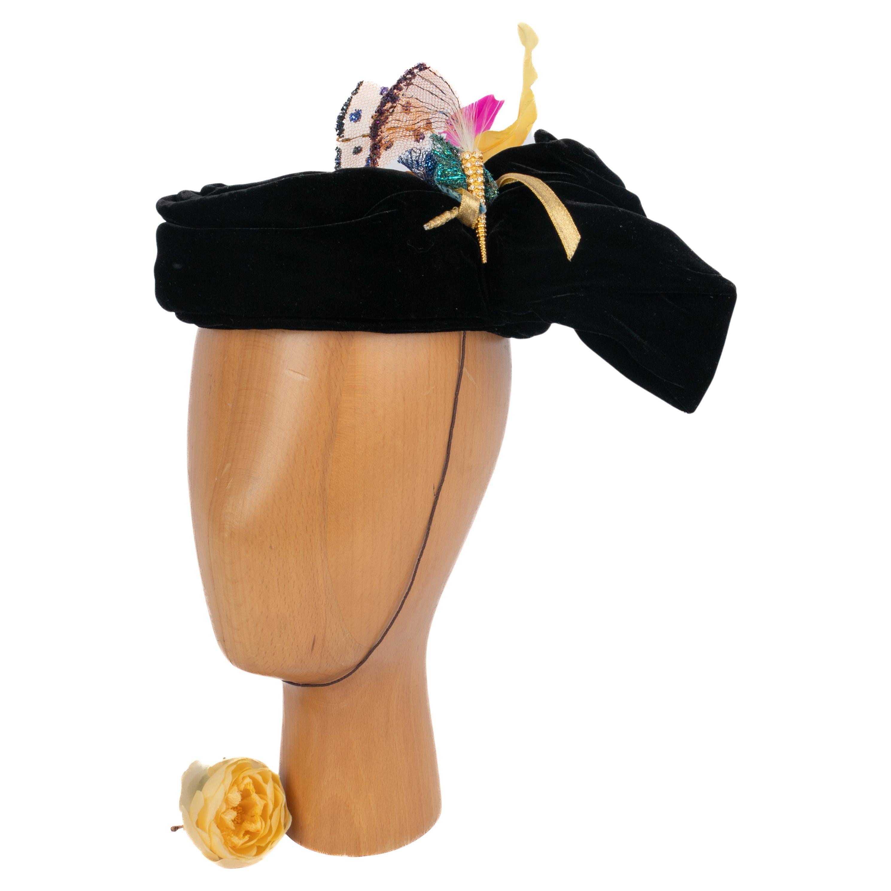 Yves Saint Laurent hat